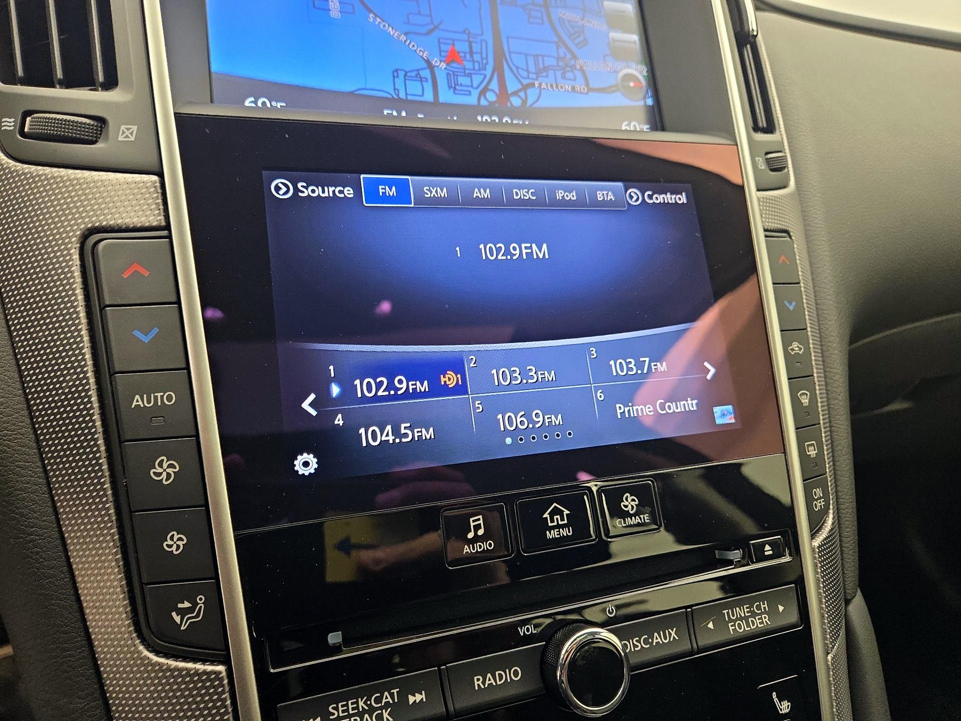 Thumbnail: 2015 INFINITI Q50 - 16