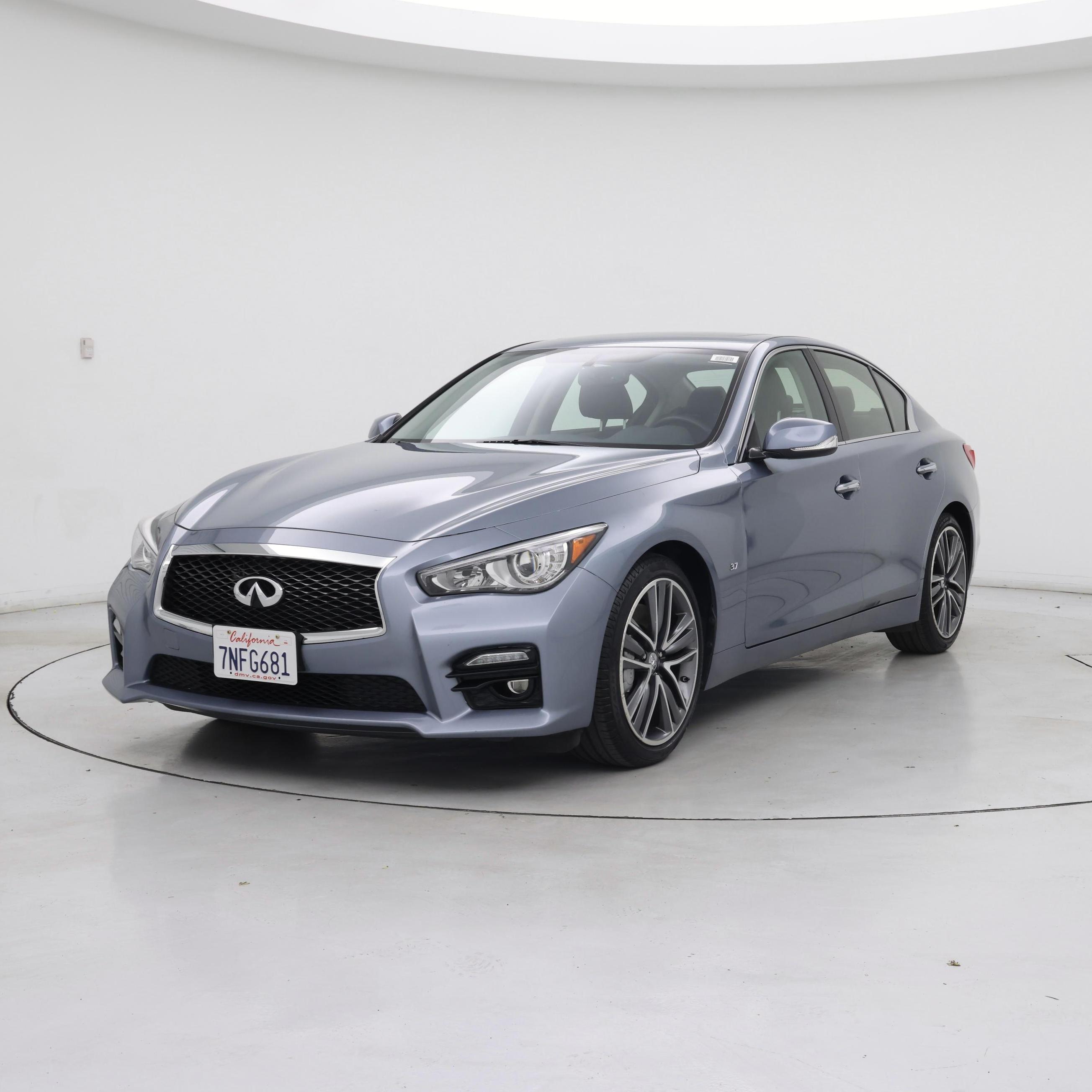 Thumbnail: 2015 INFINITI Q50 - 4