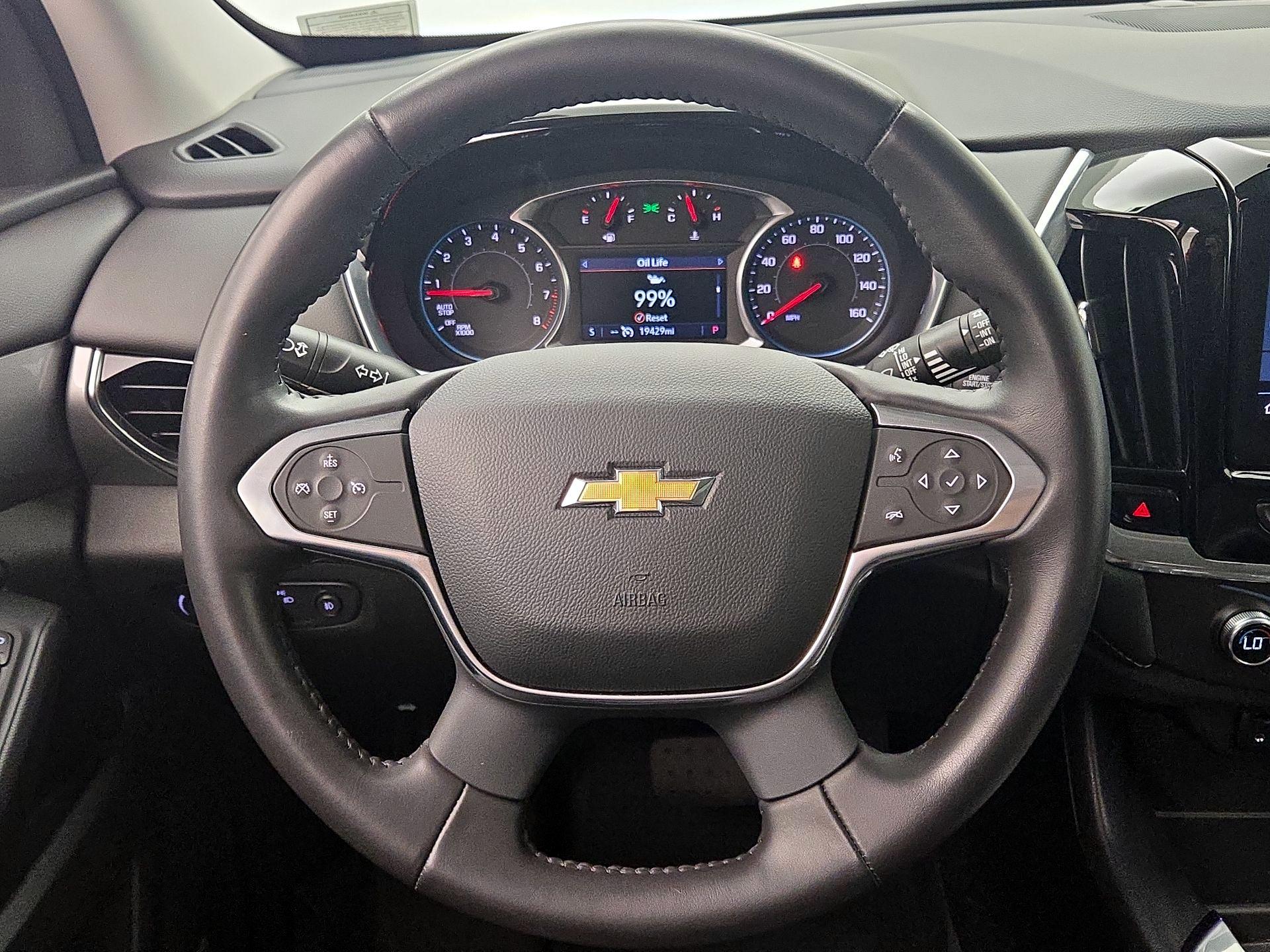 Thumbnail: 2021 Chevrolet Traverse - 10