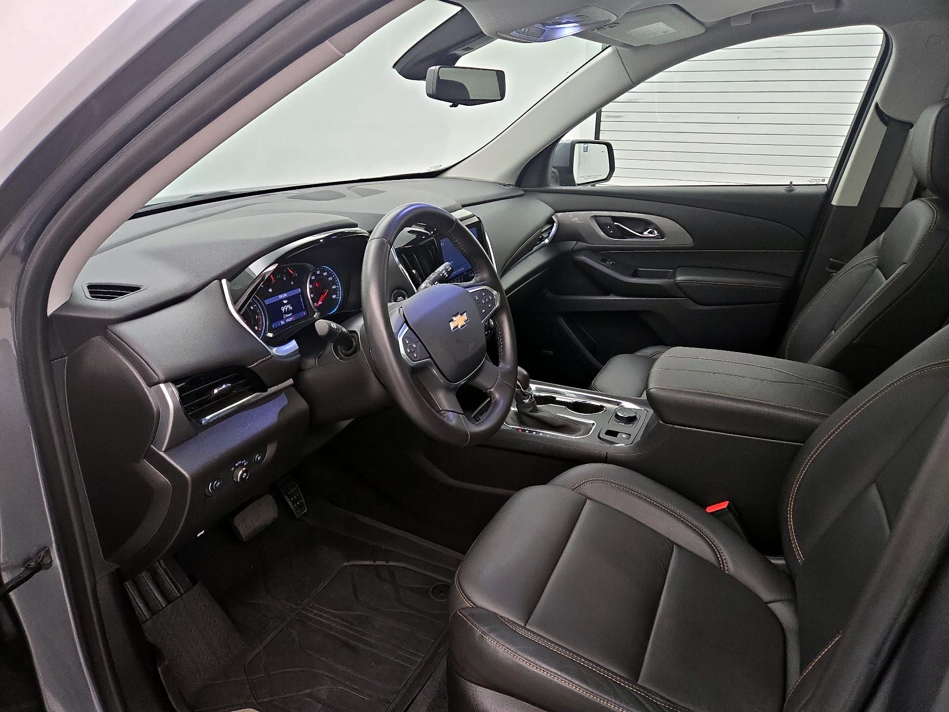 Thumbnail: 2021 Chevrolet Traverse - 11