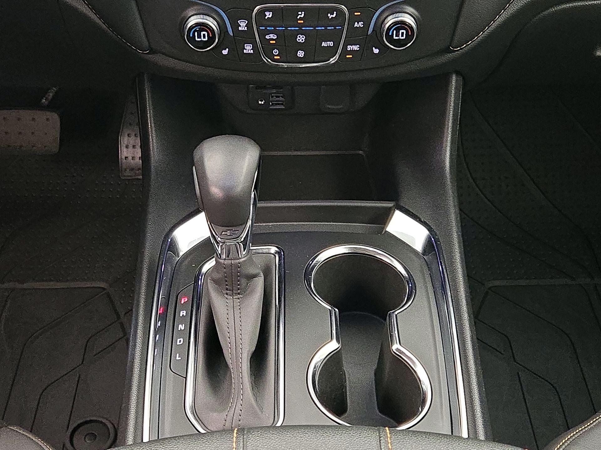 Thumbnail: 2021 Chevrolet Traverse - 17