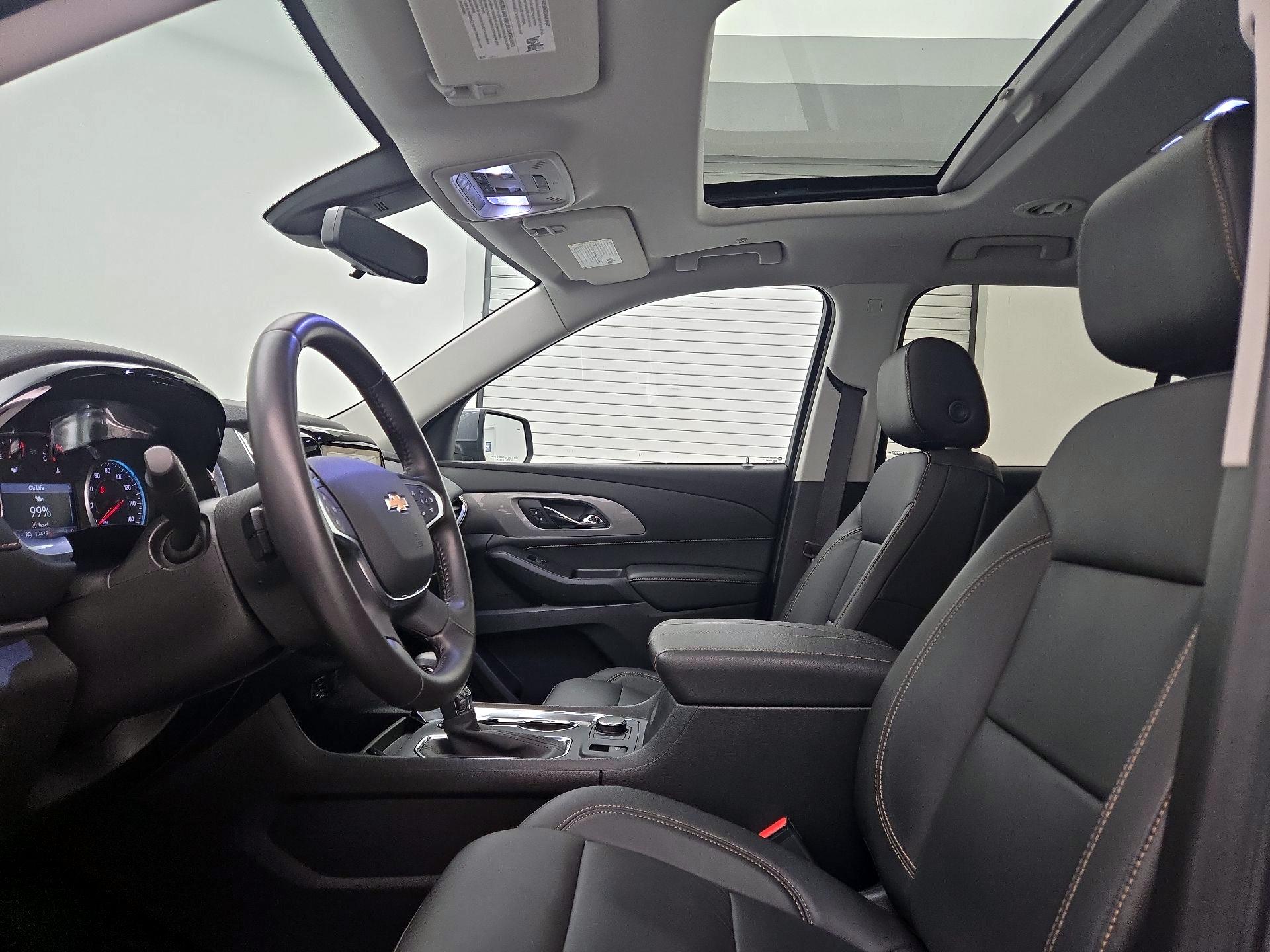 Thumbnail: 2021 Chevrolet Traverse - 19