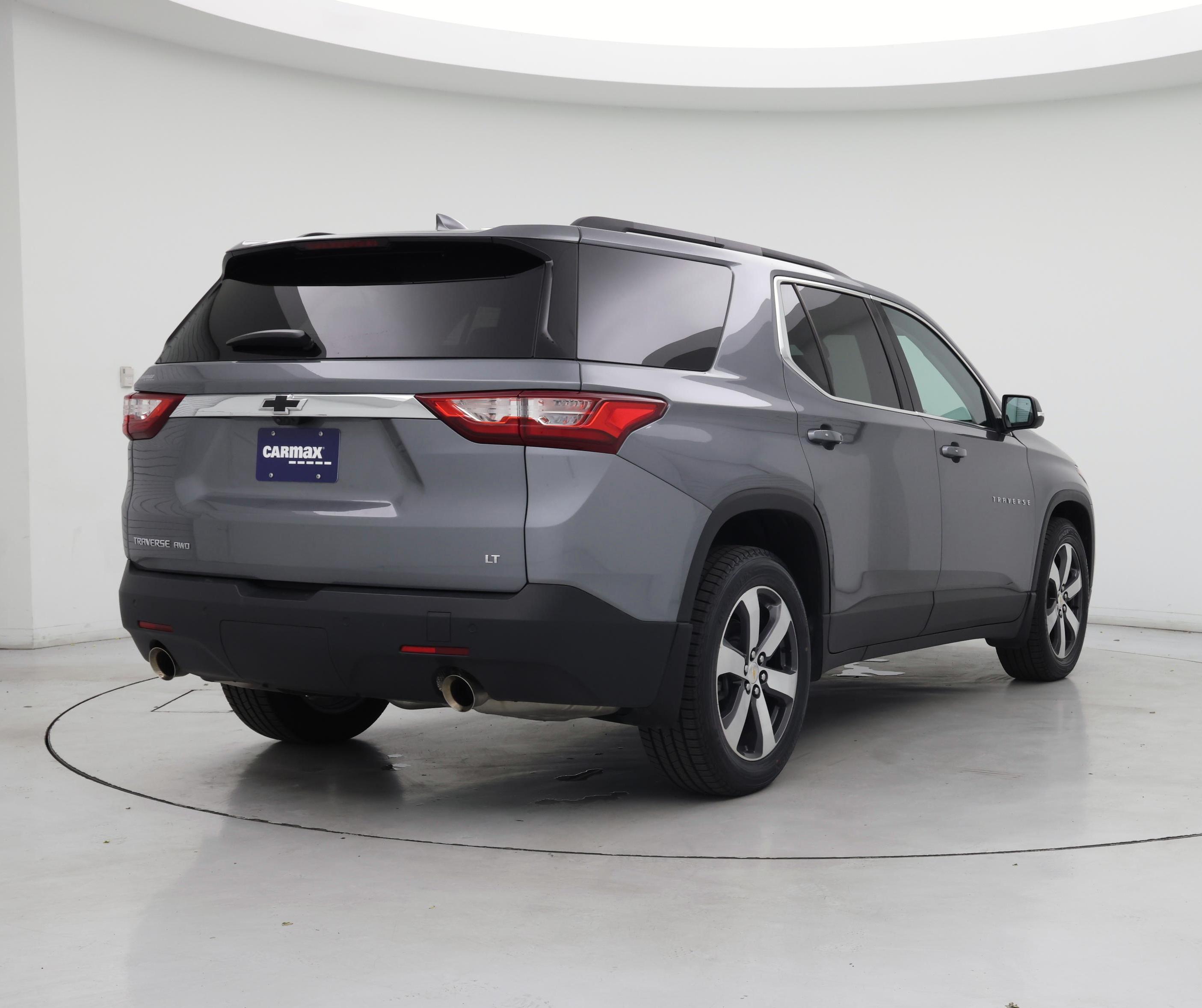 Thumbnail: 2021 Chevrolet Traverse - 8