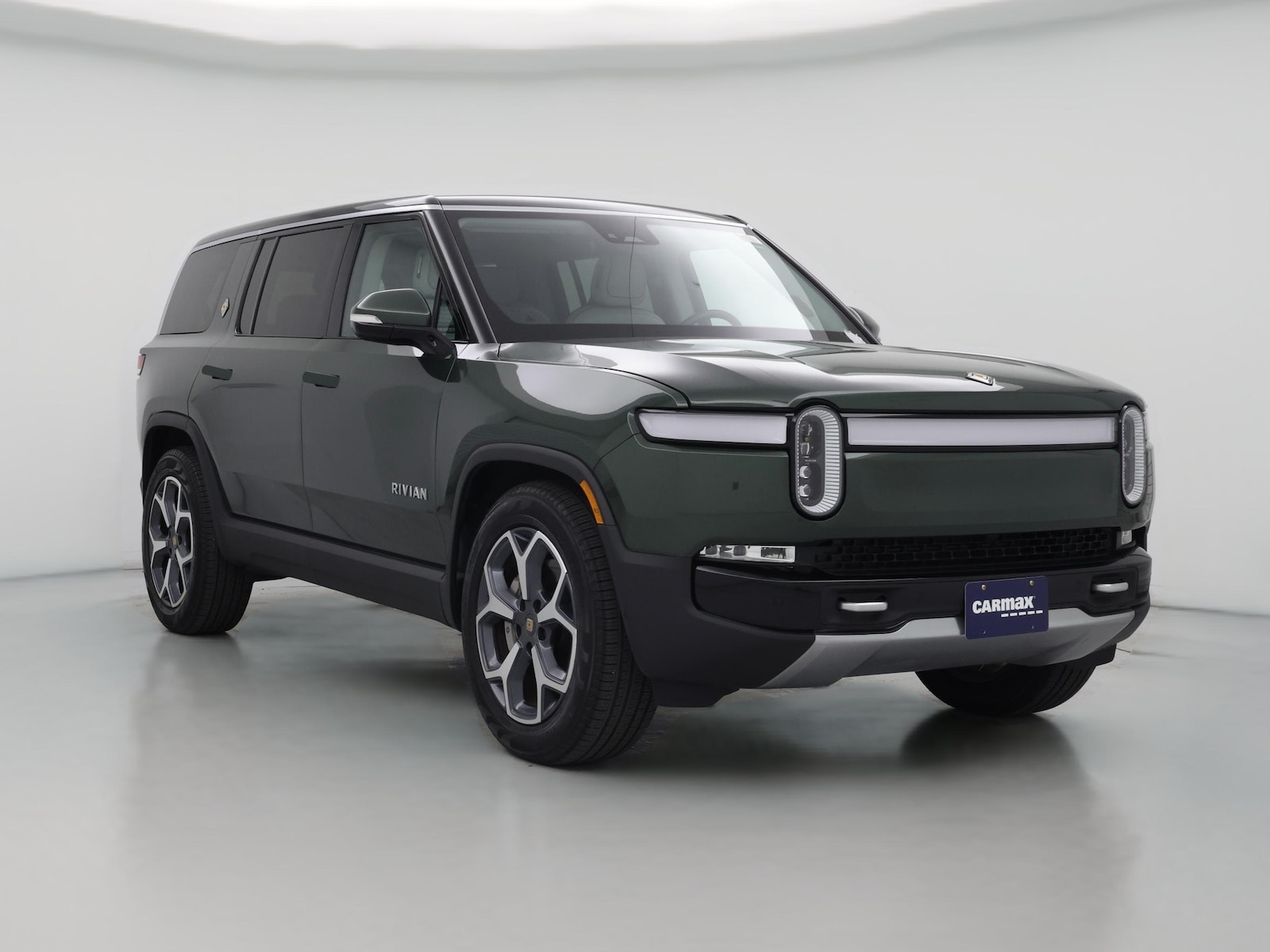 2024 Rivian R1S Adventure