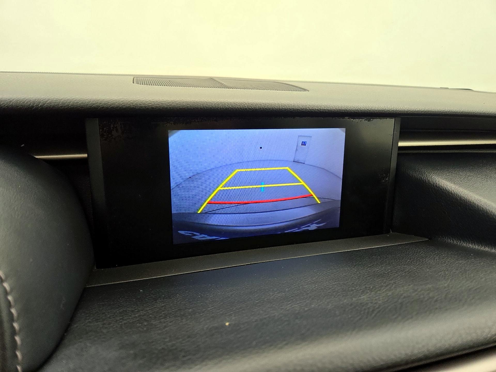 Thumbnail: 2015 Lexus IS - 13