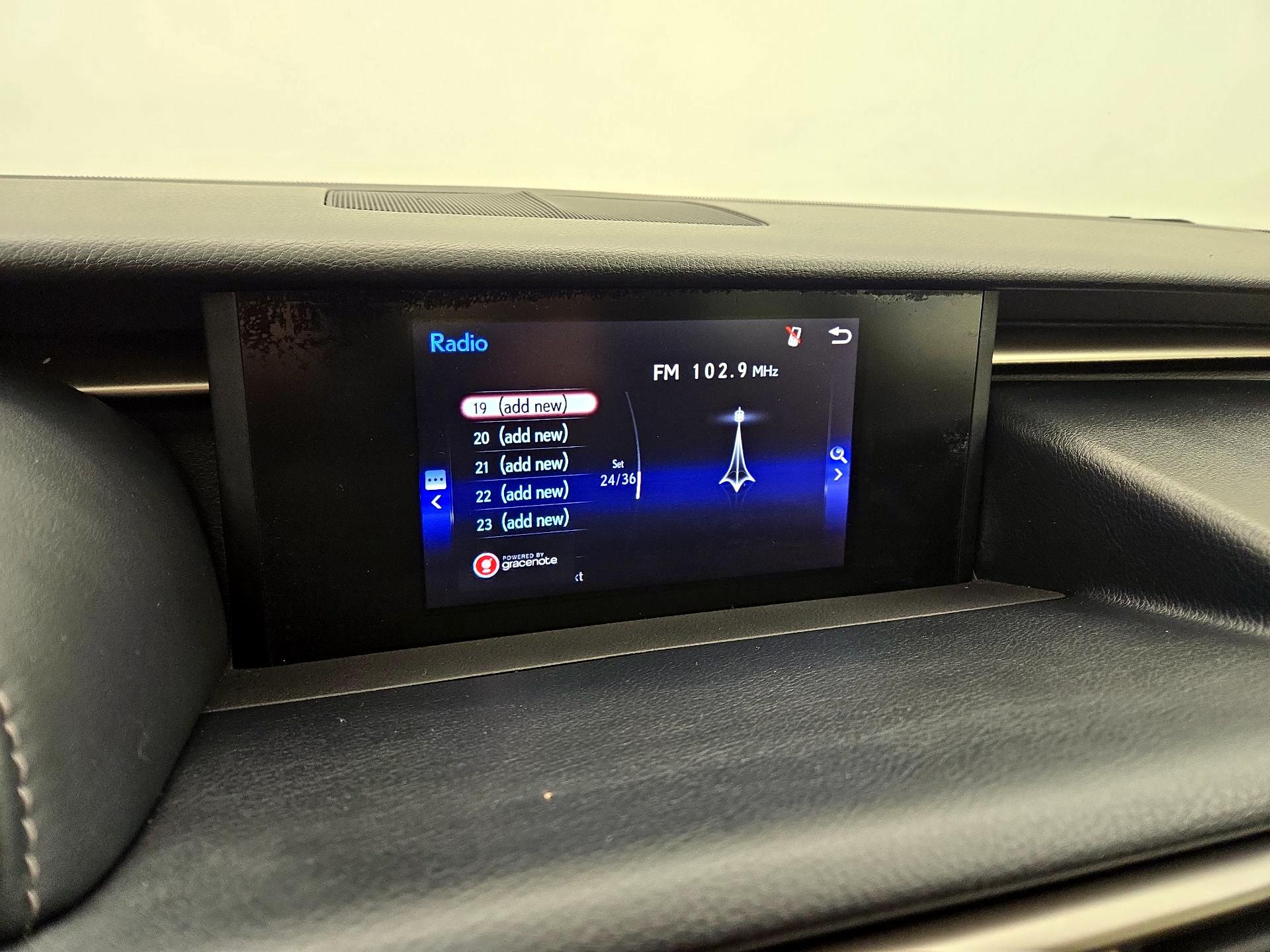 Thumbnail: 2015 Lexus IS - 14