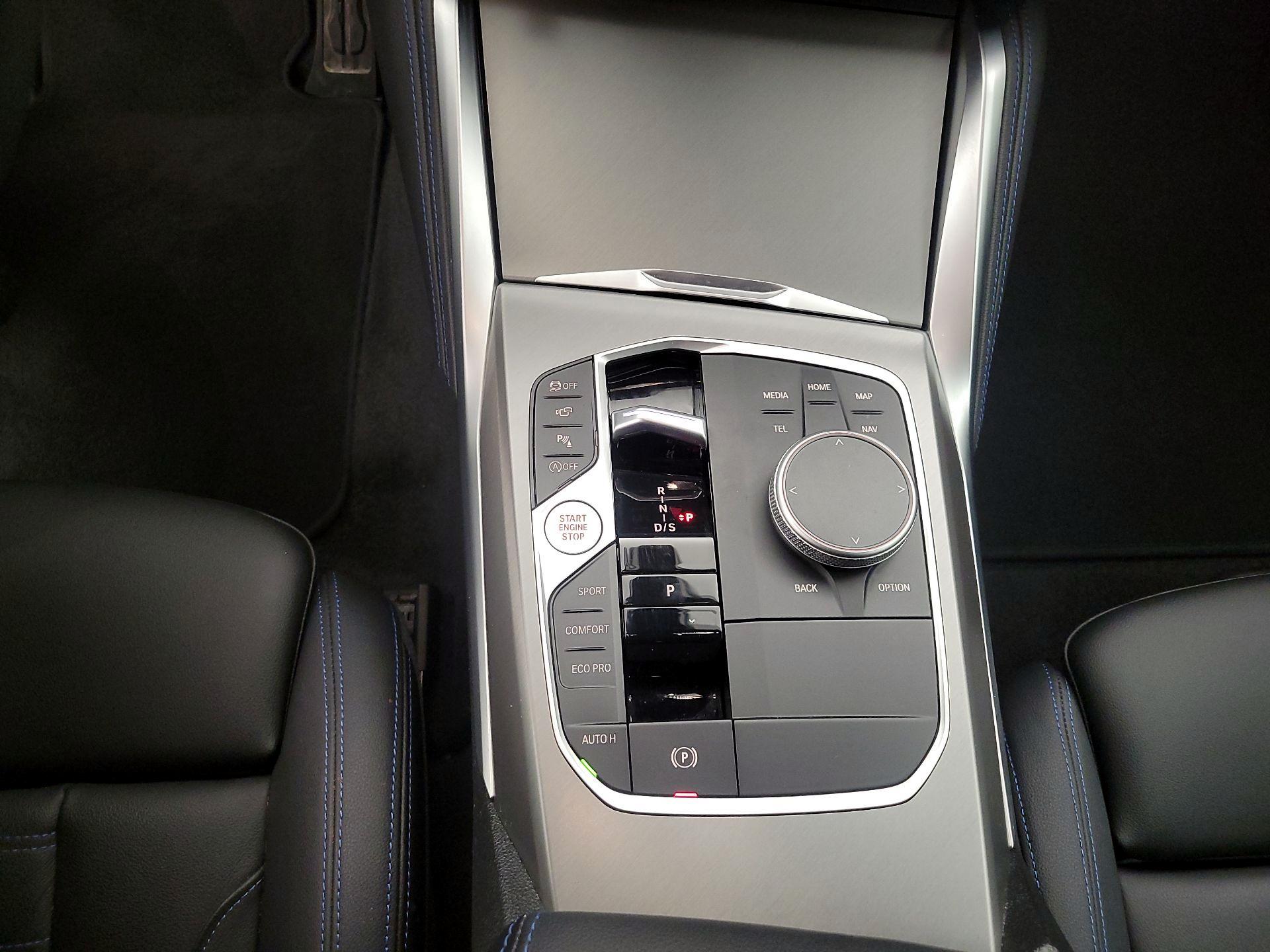 Thumbnail: 2025 BMW 2 Series - 18