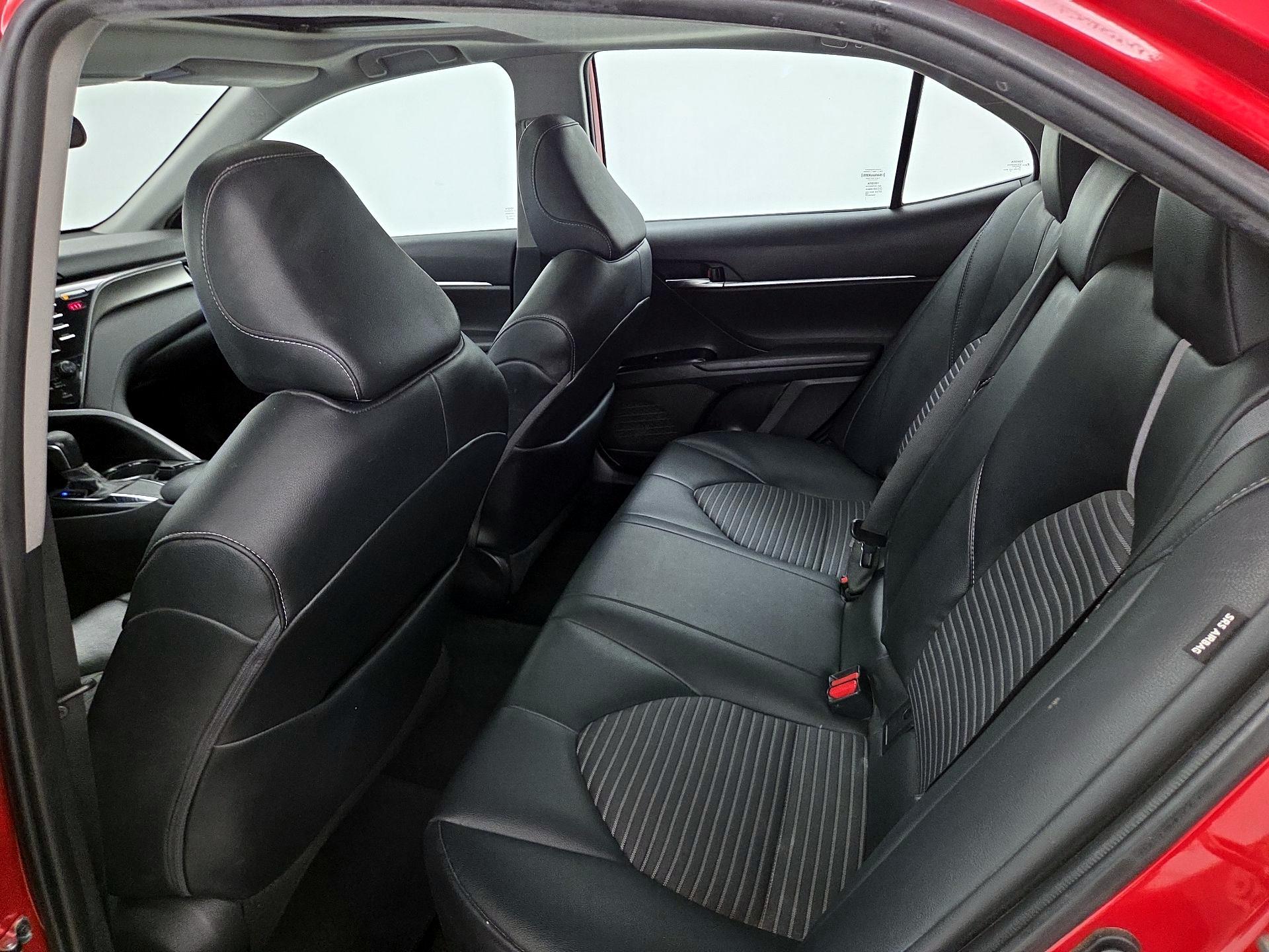 Thumbnail: 2020 Toyota Camry - 20