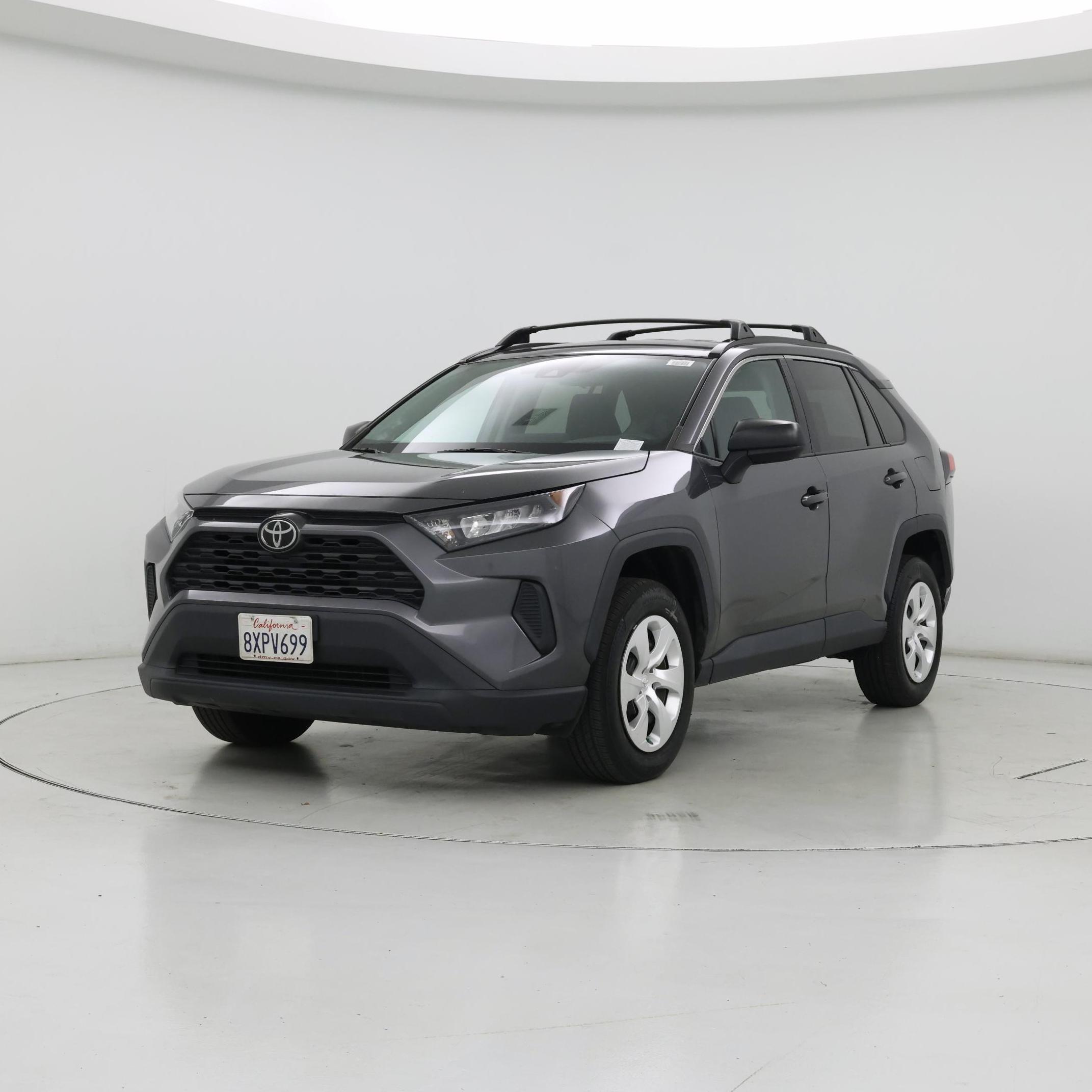 Thumbnail: 2021 Toyota RAV4 - 4