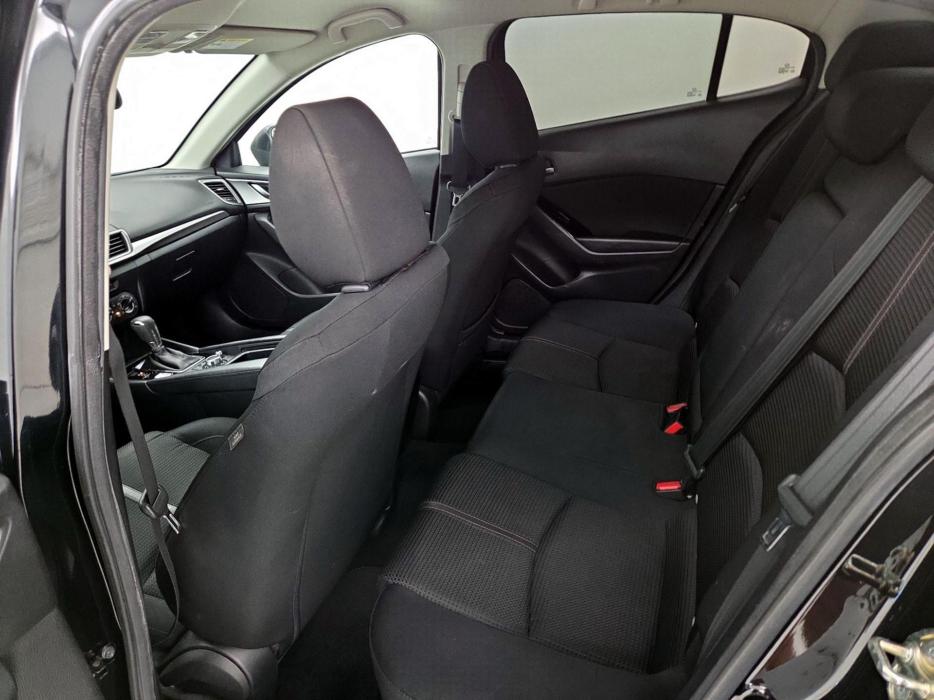 Thumbnail: 2017 Mazda Mazda3 - 19