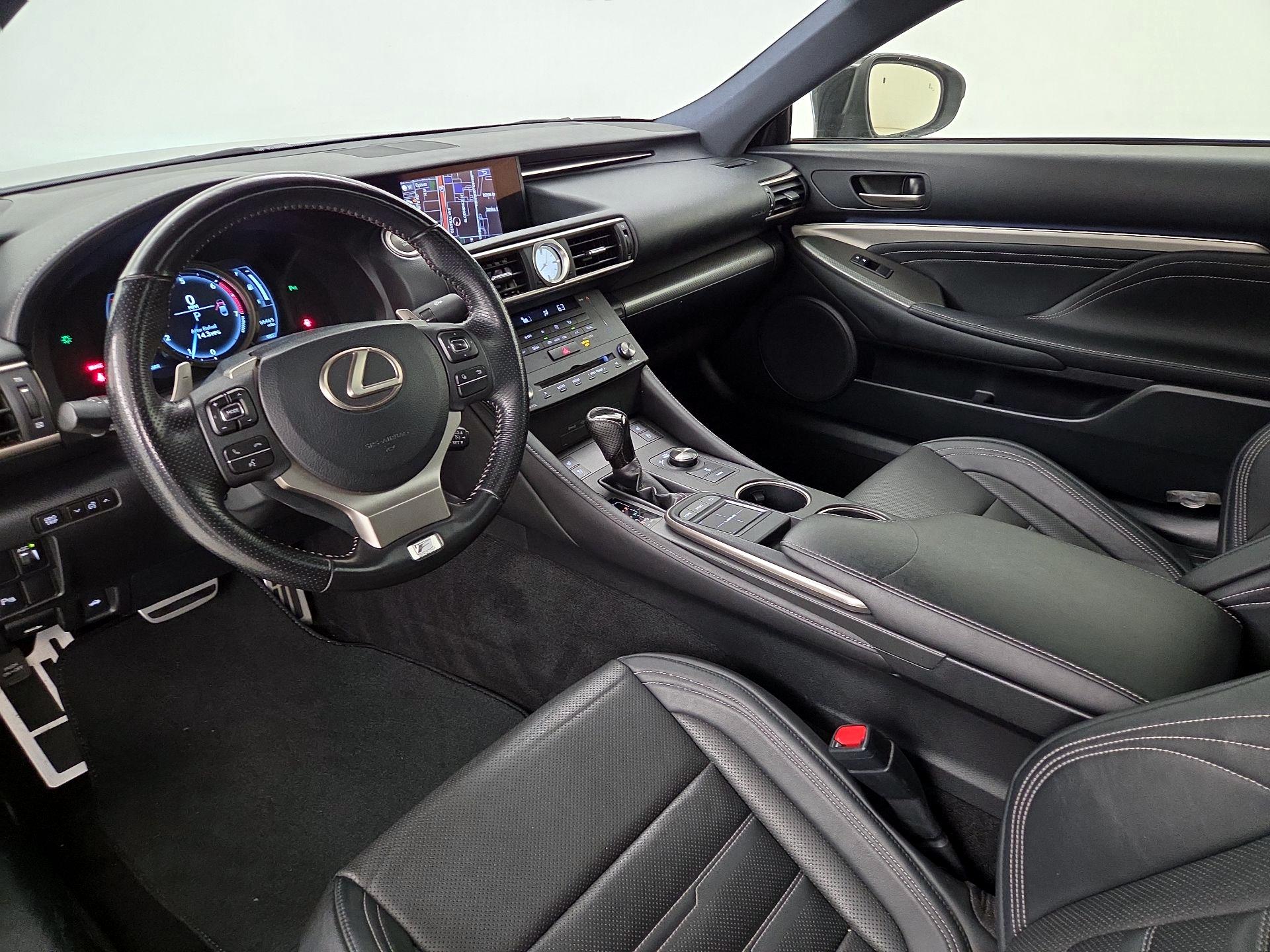 Thumbnail: 2017 Lexus RC - 9