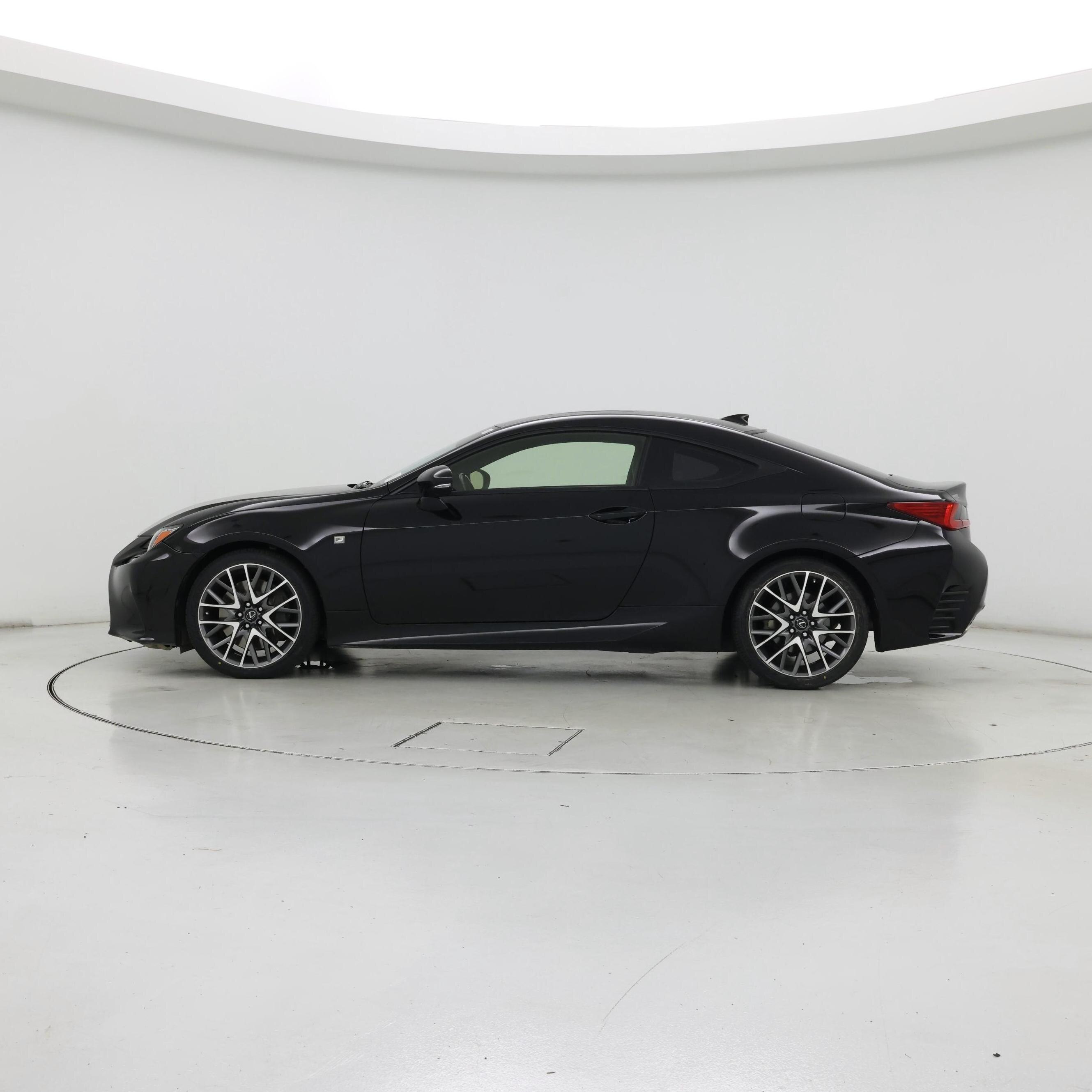 Thumbnail: 2017 Lexus RC - 3