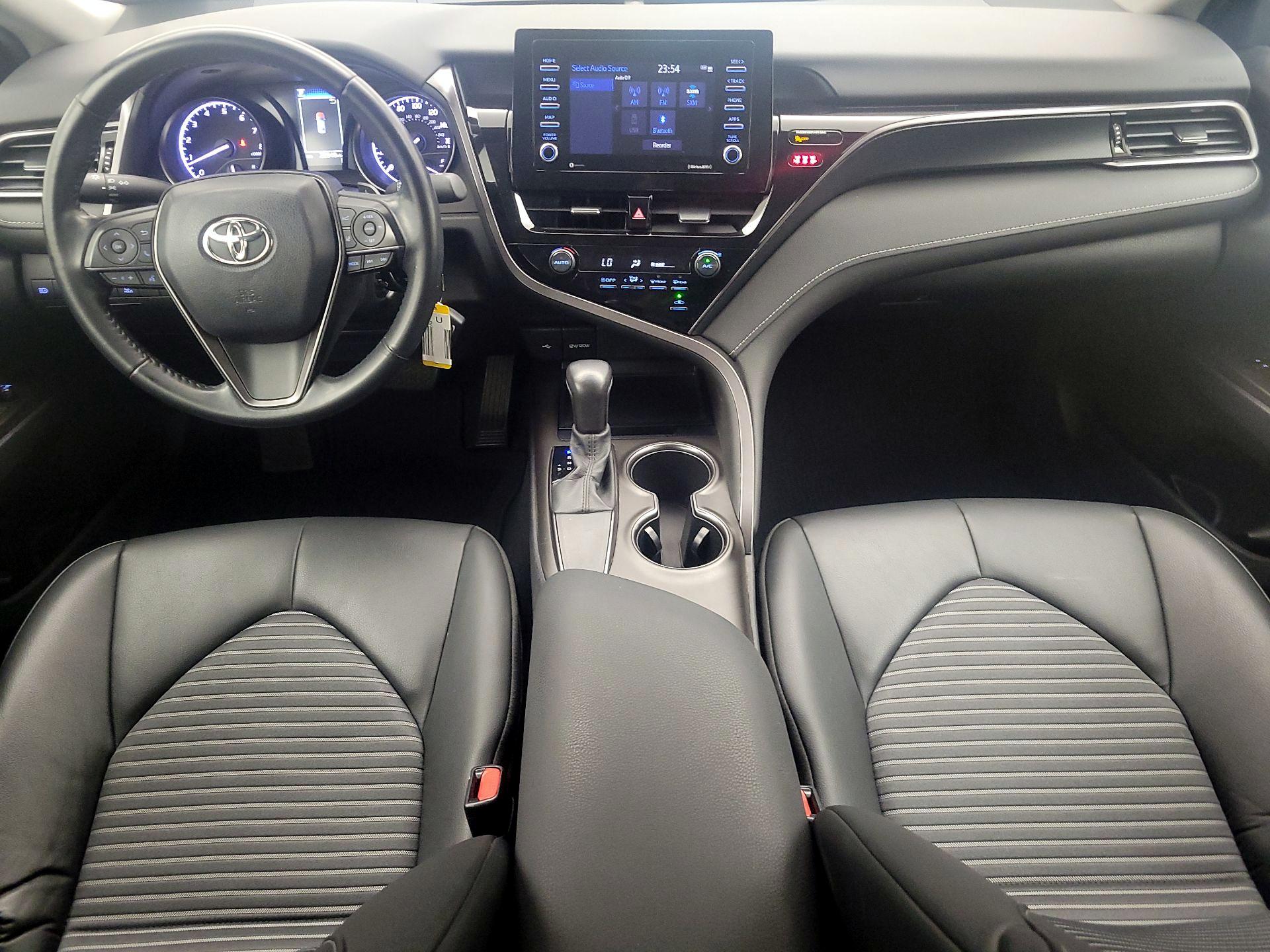 Thumbnail: 2021 Toyota Camry - 9