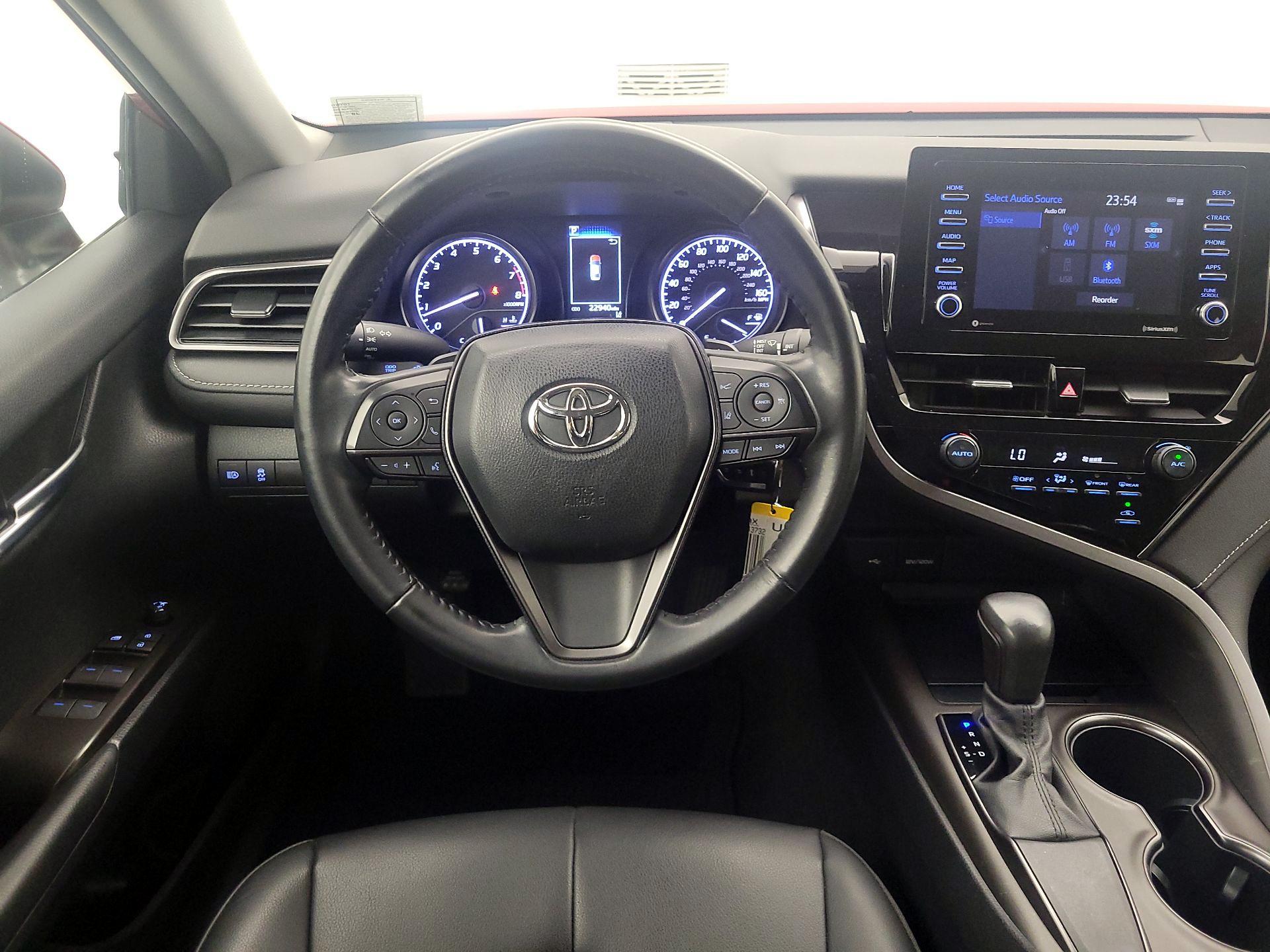 Thumbnail: 2021 Toyota Camry - 10