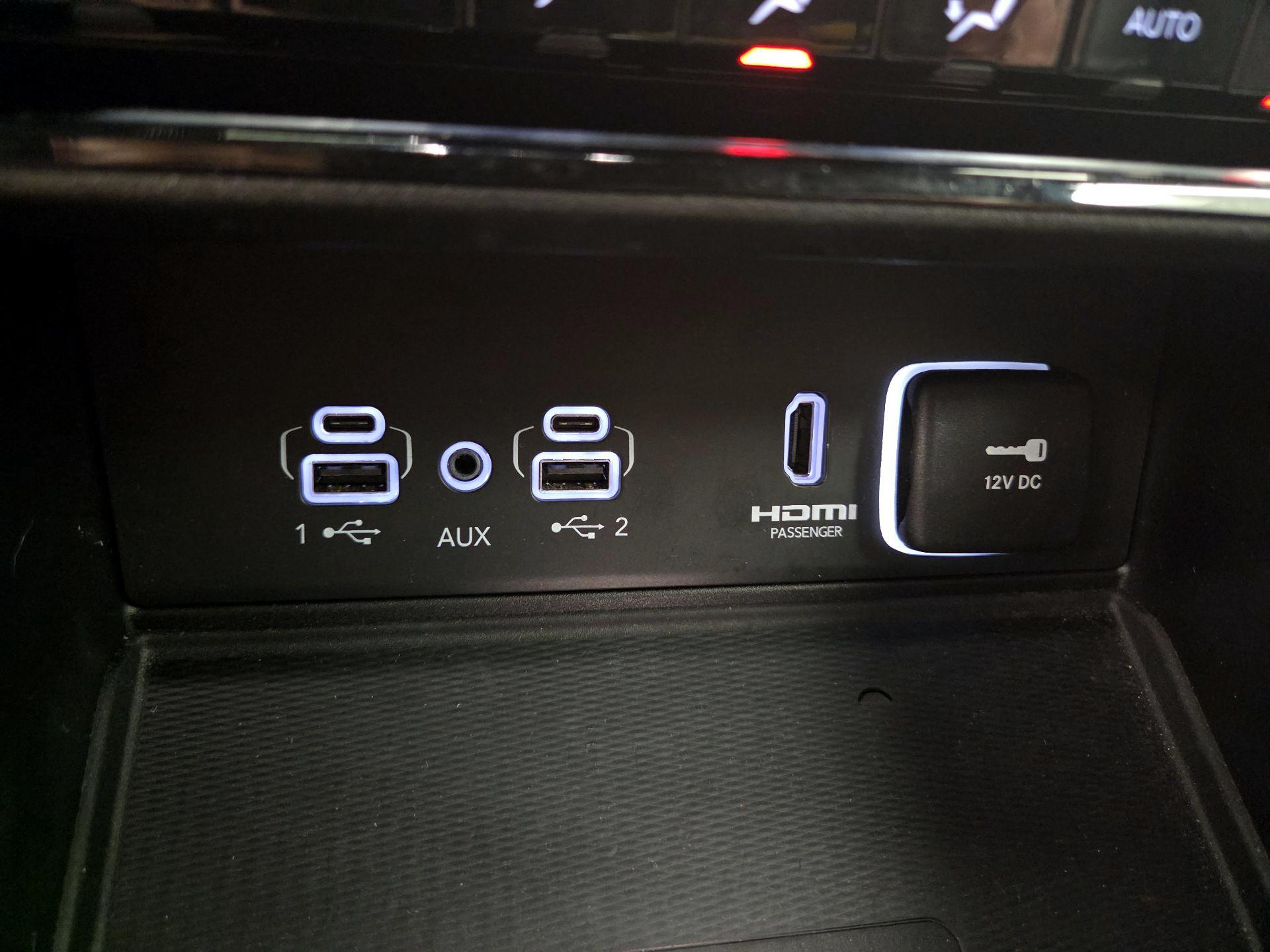 Thumbnail: 2022 Jeep Grand Cherokee - 19