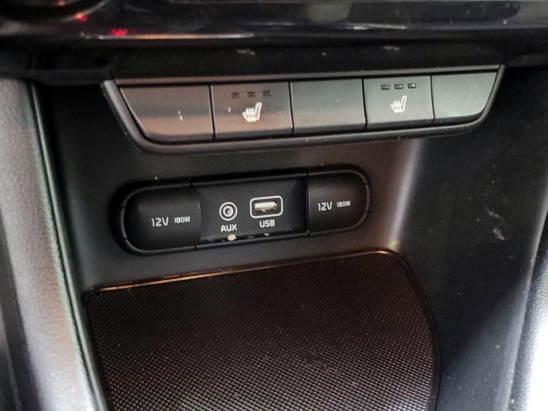 Thumbnail: 2018 Kia Sportage - 18