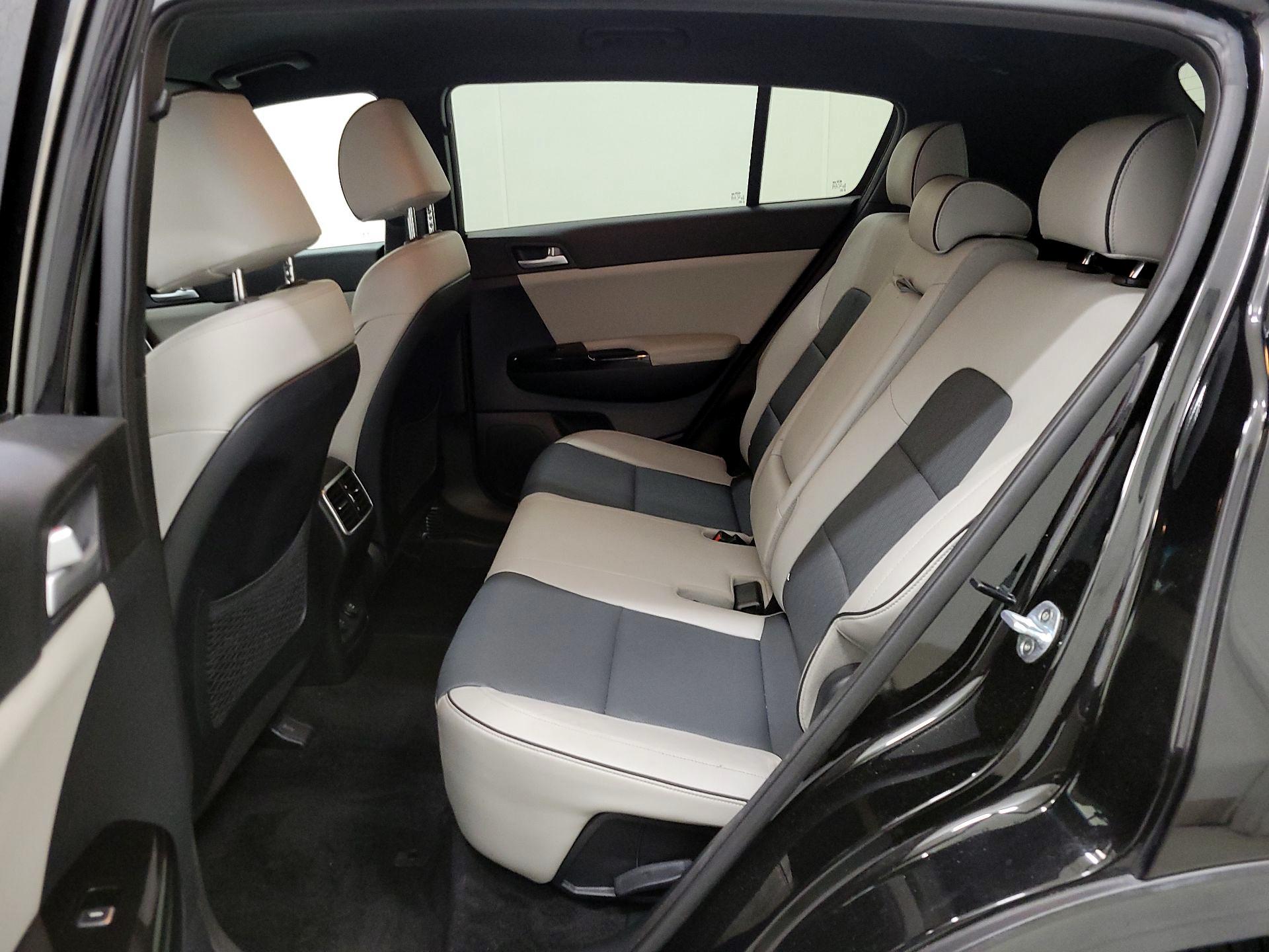 Thumbnail: 2018 Kia Sportage - 19