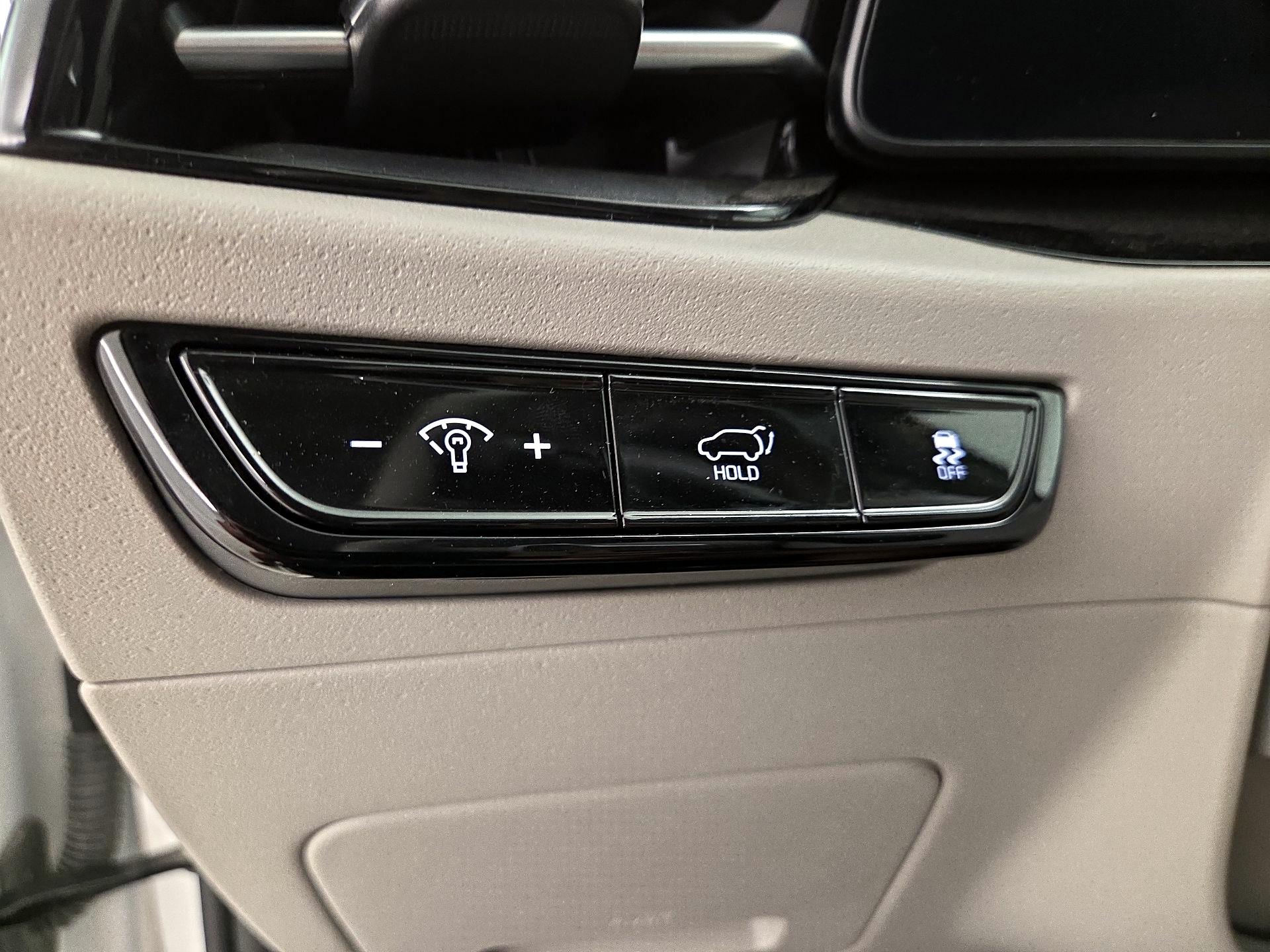 Thumbnail: 2023 Kia Niro - 13