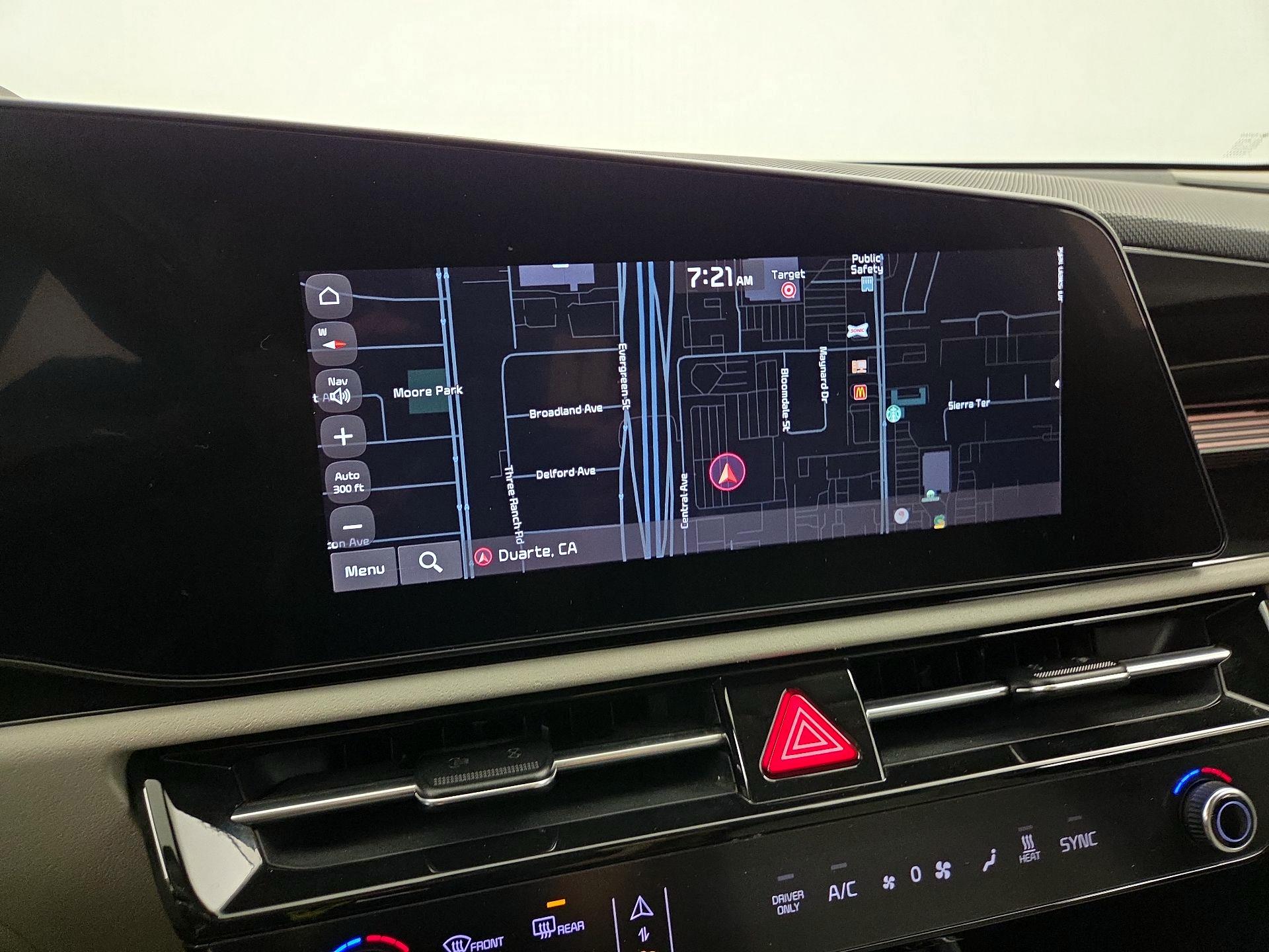 Thumbnail: 2023 Kia Niro - 14