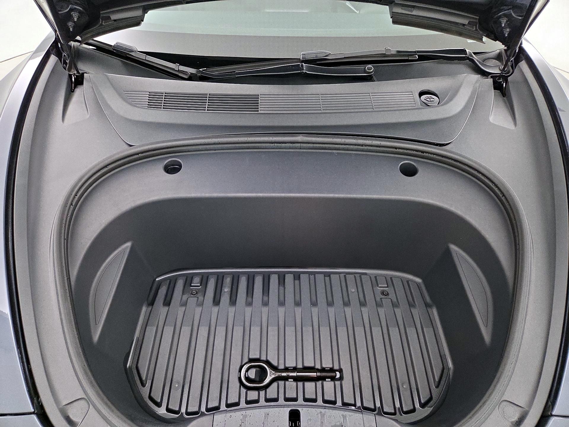 Thumbnail: 2022 Tesla Model 3 - 20