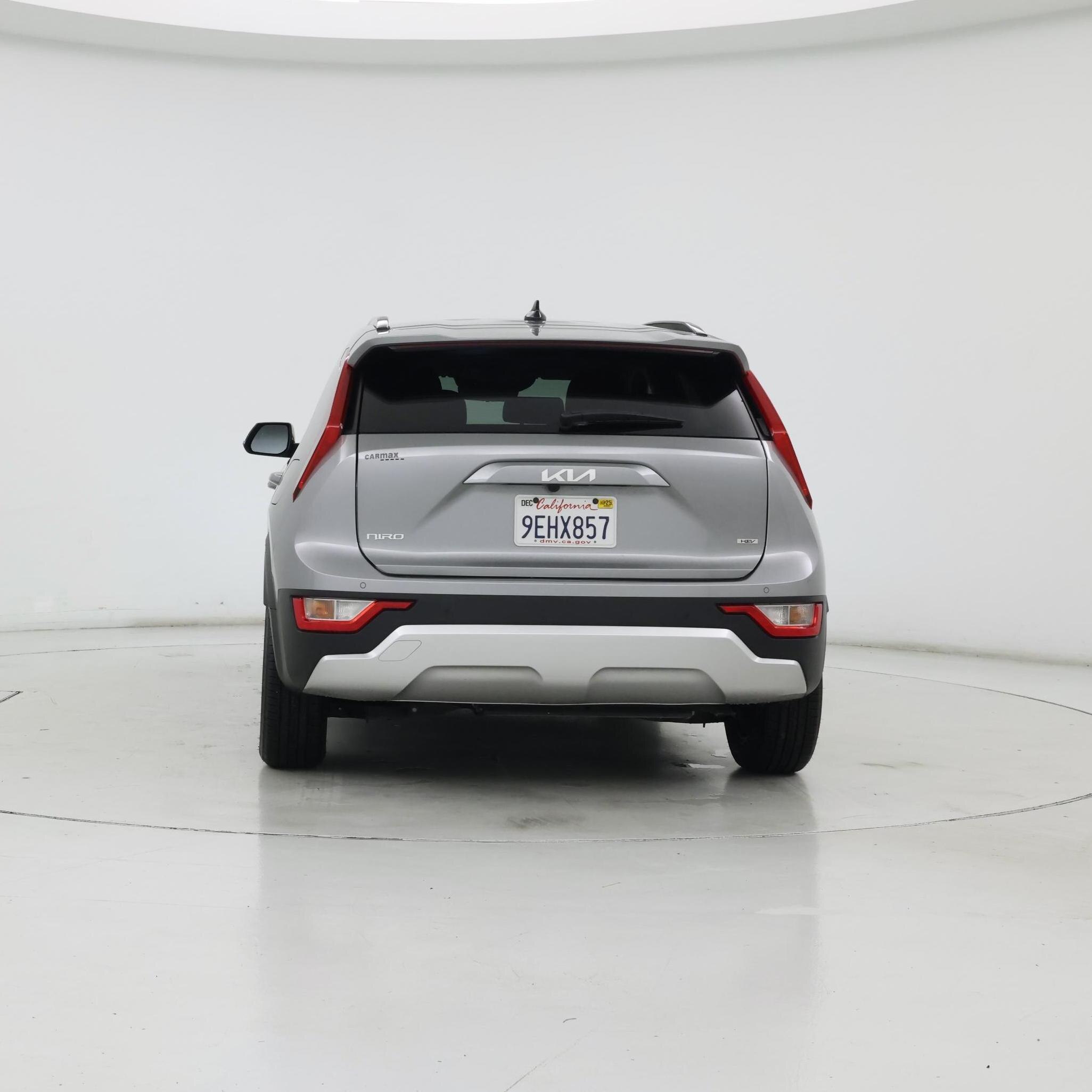 Thumbnail: 2023 Kia Niro - 6