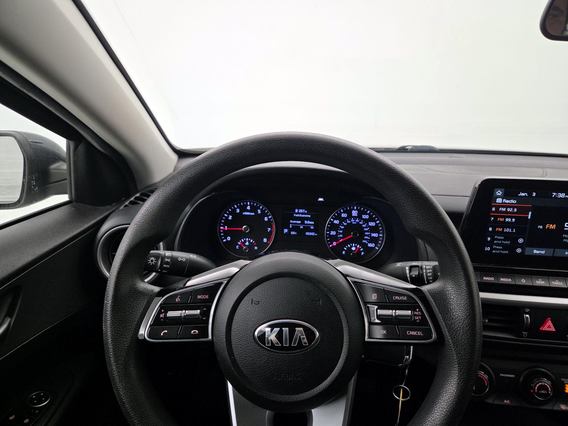 Thumbnail: 2021 Kia Forte - 10
