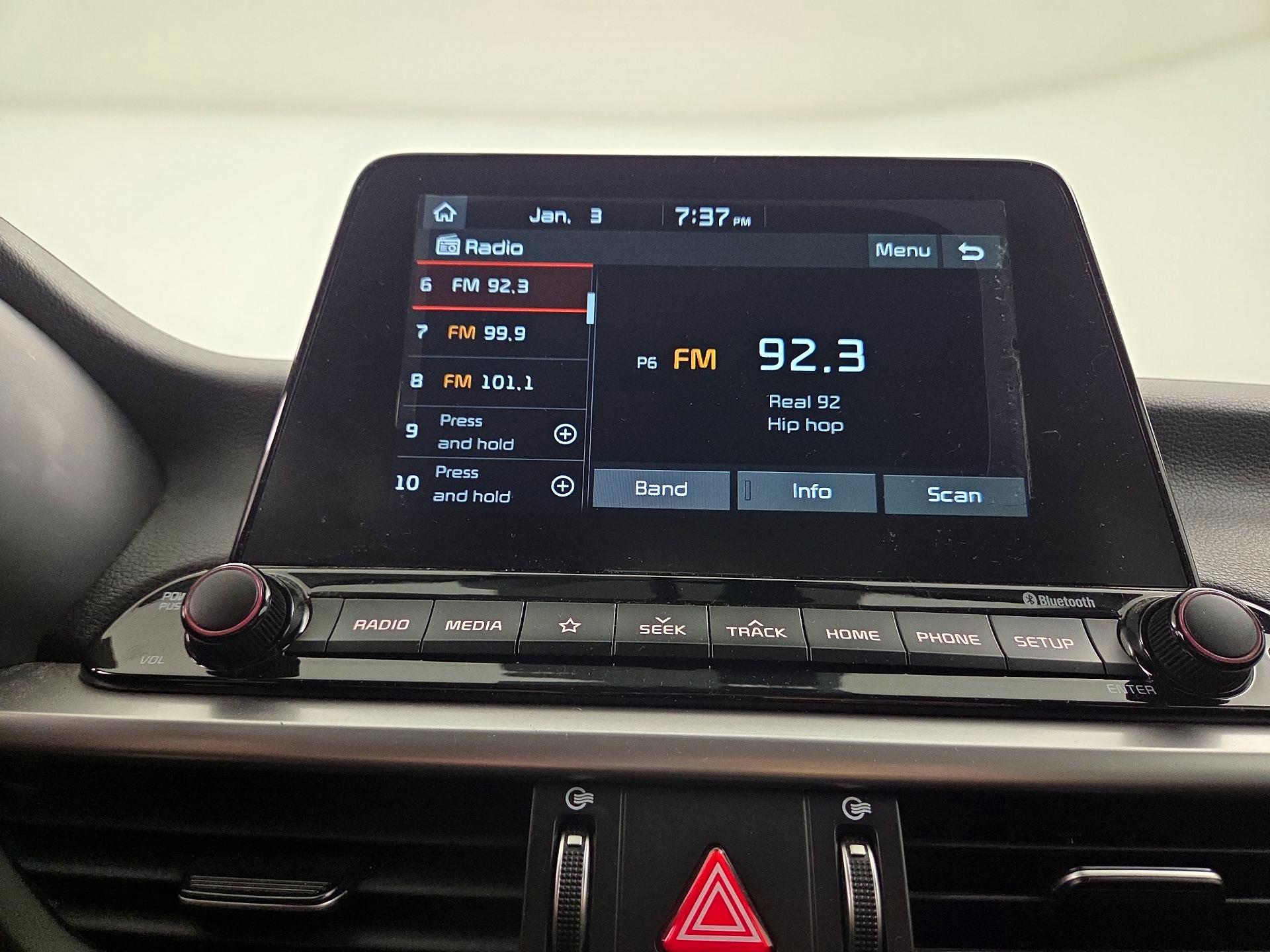 Thumbnail: 2021 Kia Forte - 15