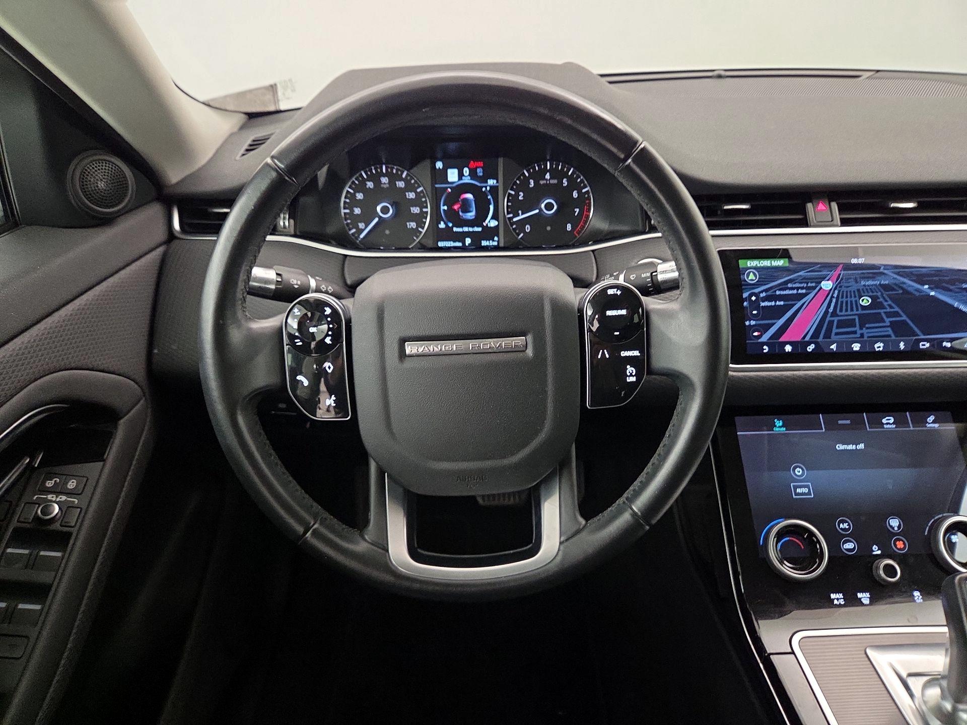 Thumbnail: 2020 Land Rover Range Rover Evoque - 10