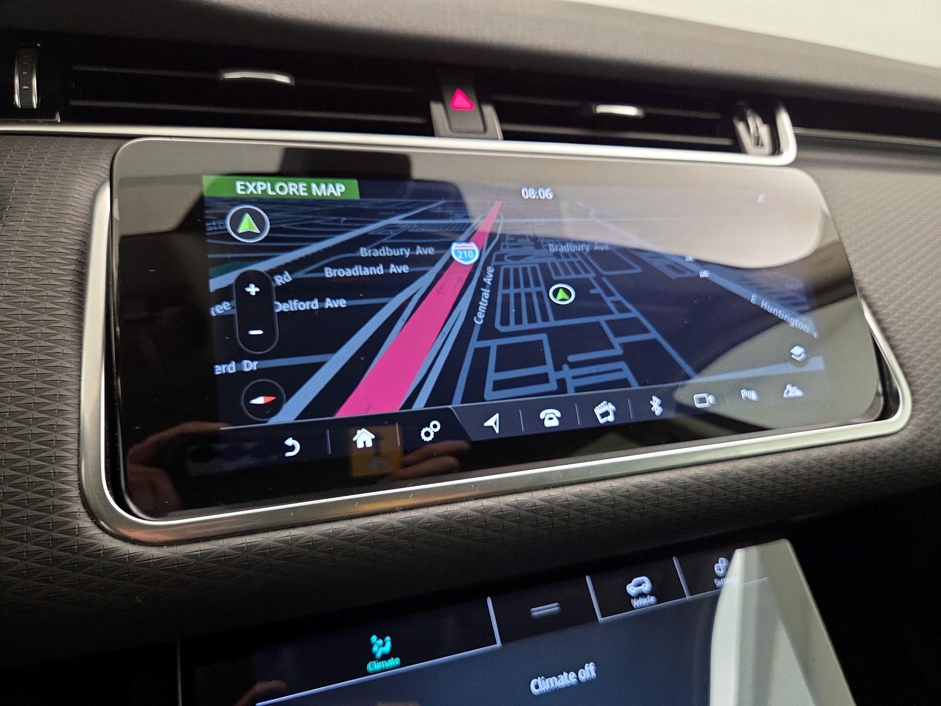 Thumbnail: 2020 Land Rover Range Rover Evoque - 14