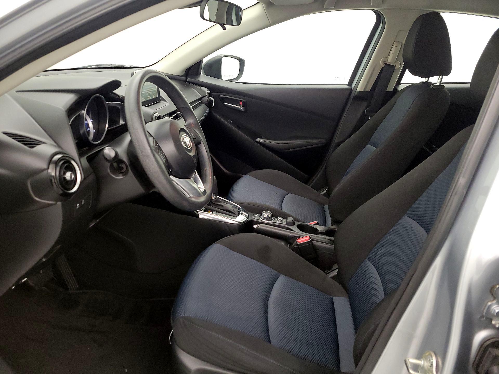 Thumbnail: 2018 Toyota Yaris iA - 11