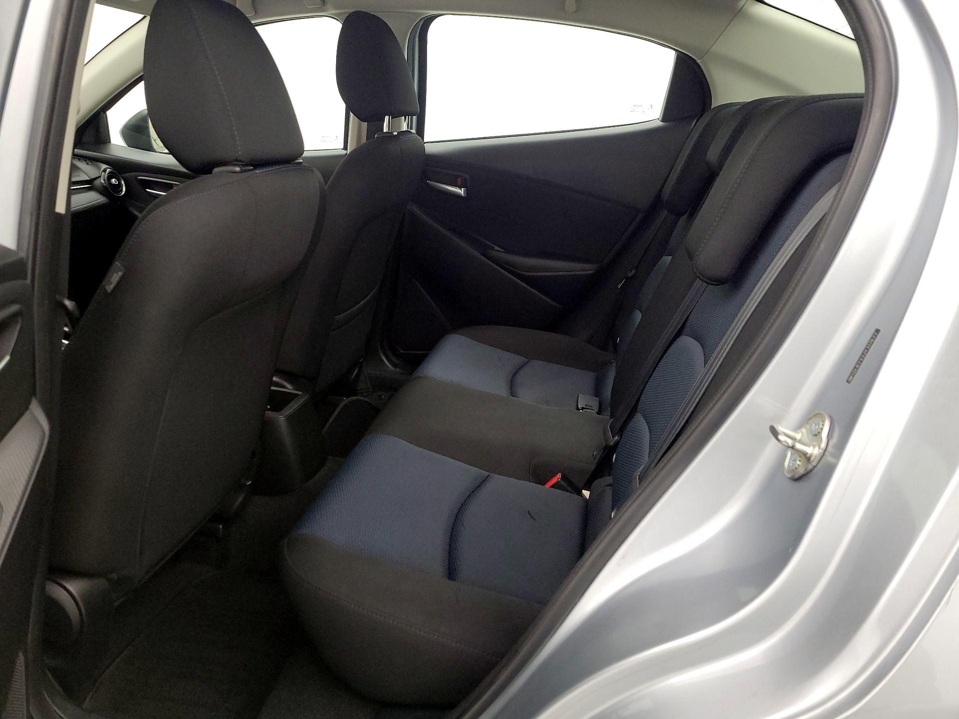 Thumbnail: 2018 Toyota Yaris iA - 20