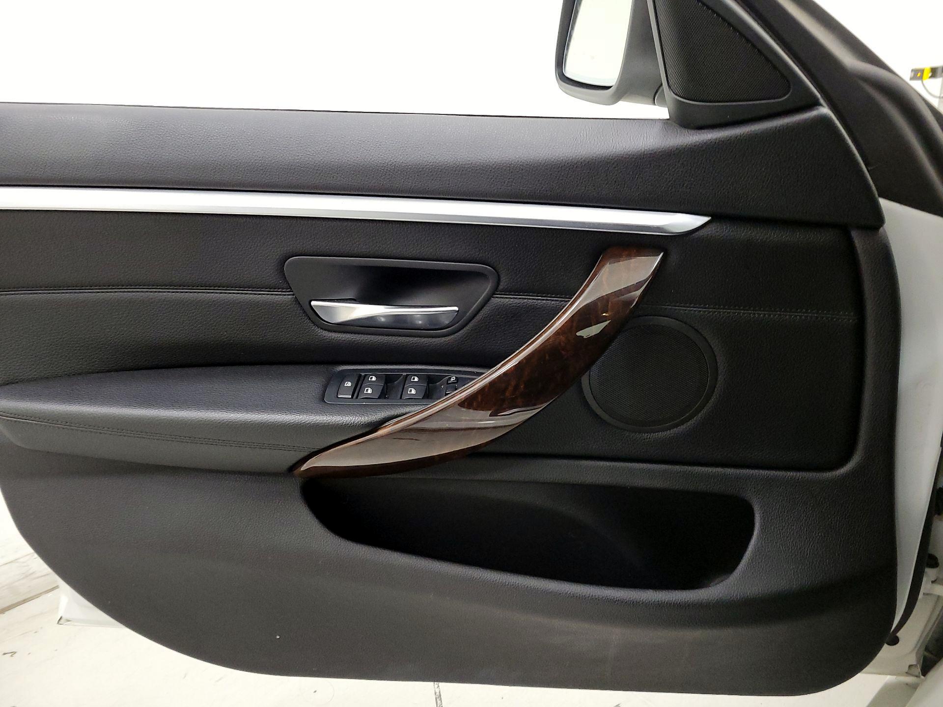 Thumbnail: 2017 BMW 4 Series - 12