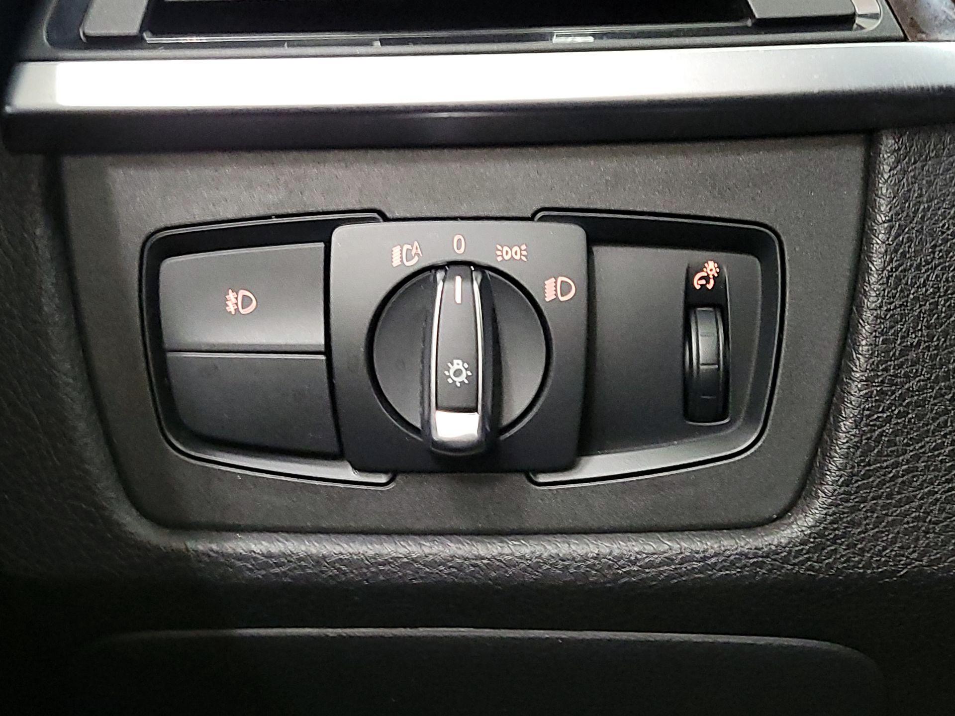 Thumbnail: 2017 BMW 4 Series - 13