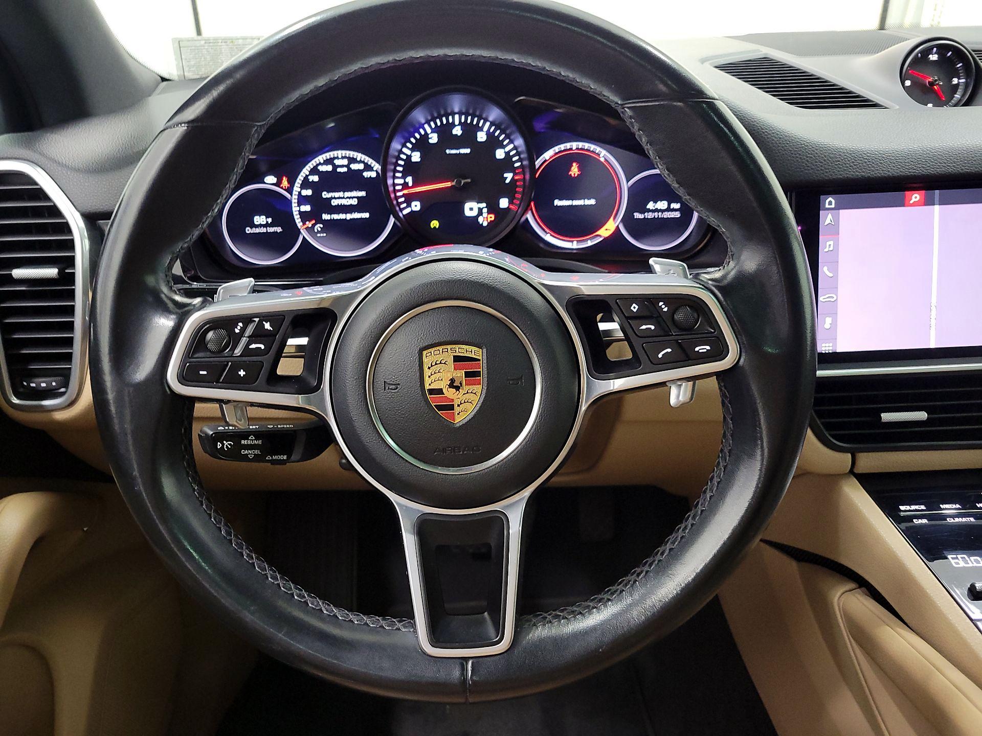 Thumbnail: 2019 Porsche Cayenne - 10