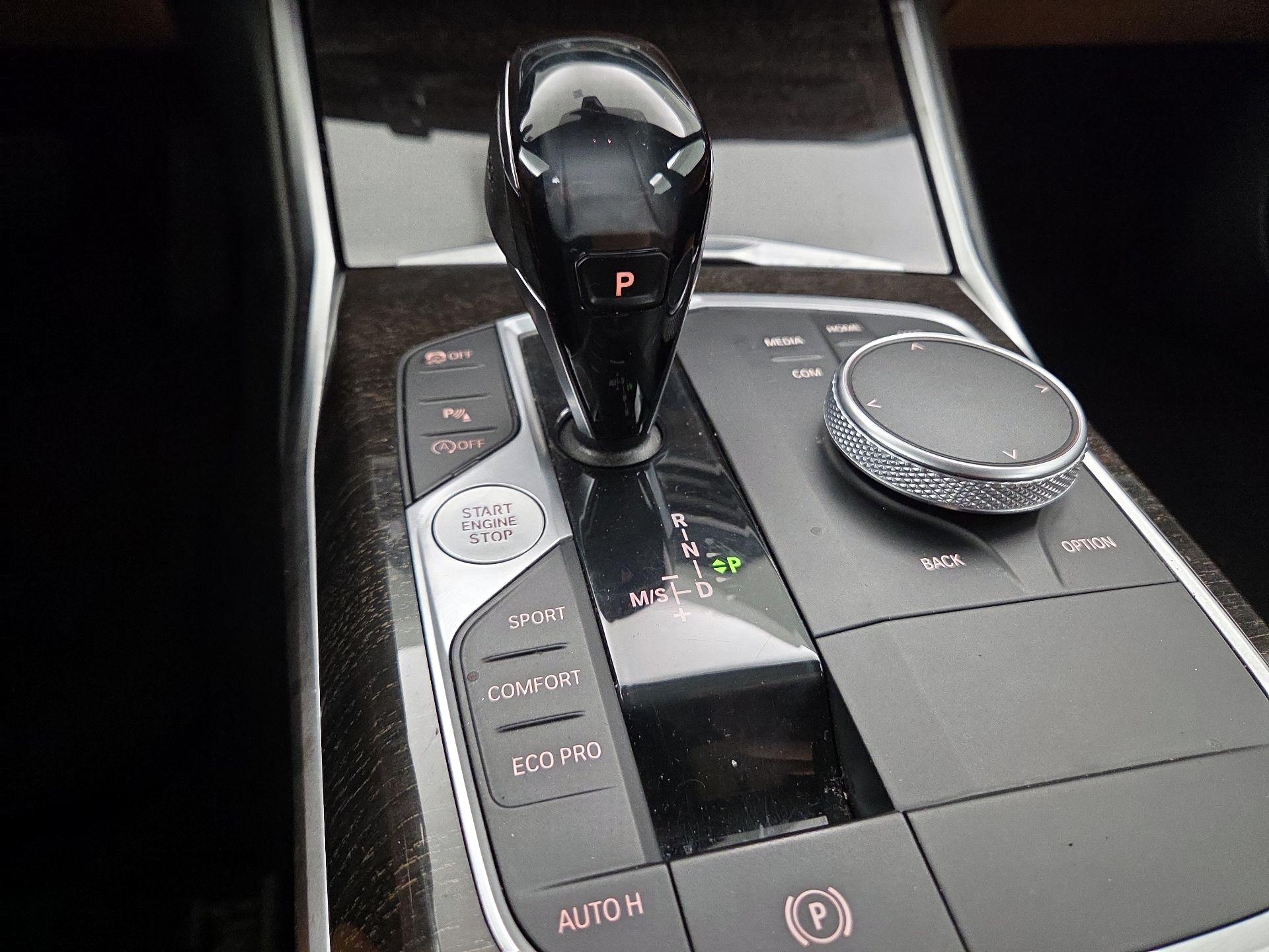 Thumbnail: 2020 BMW 3 Series - 18