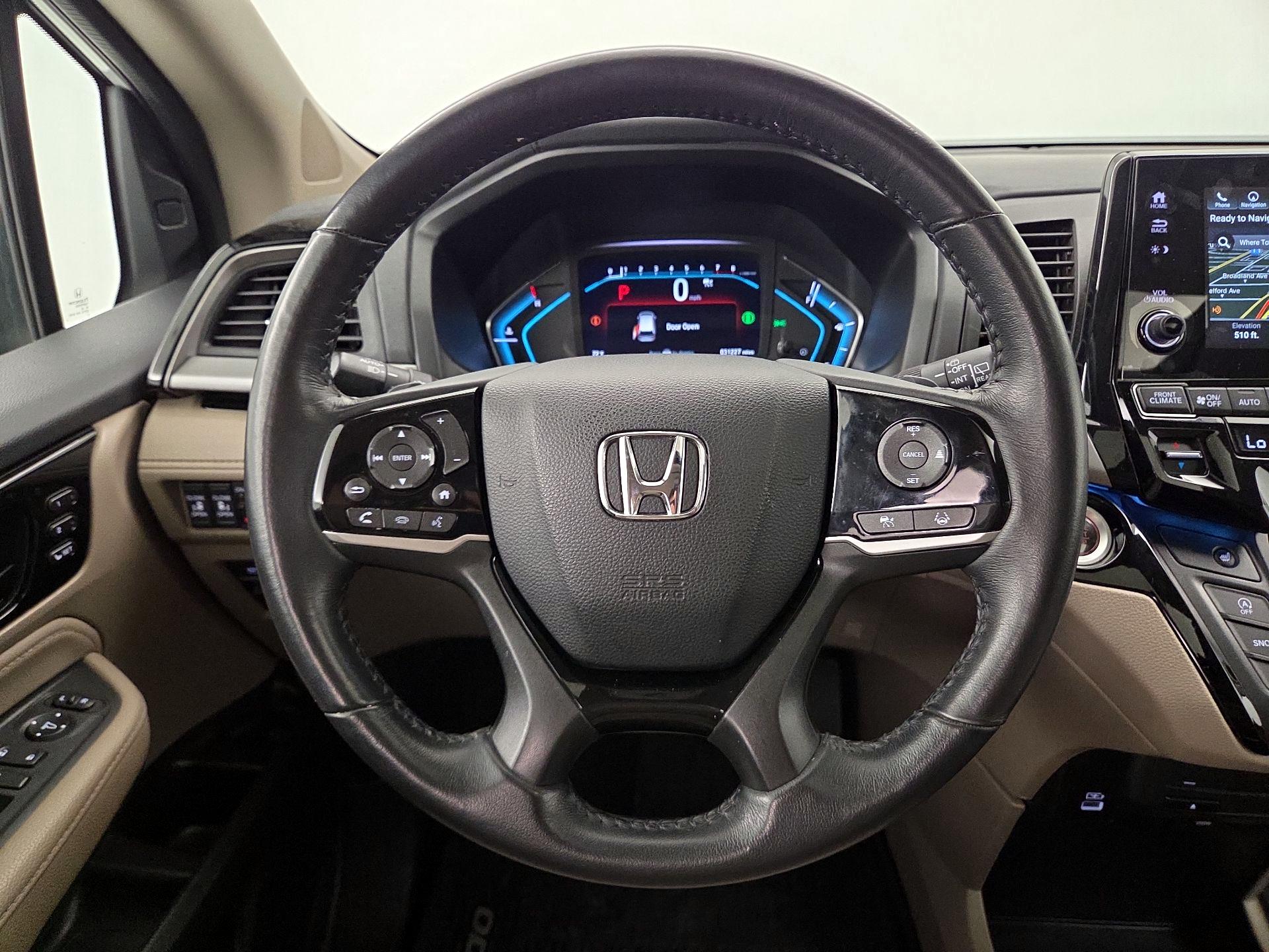 Thumbnail: 2023 Honda Odyssey - 10