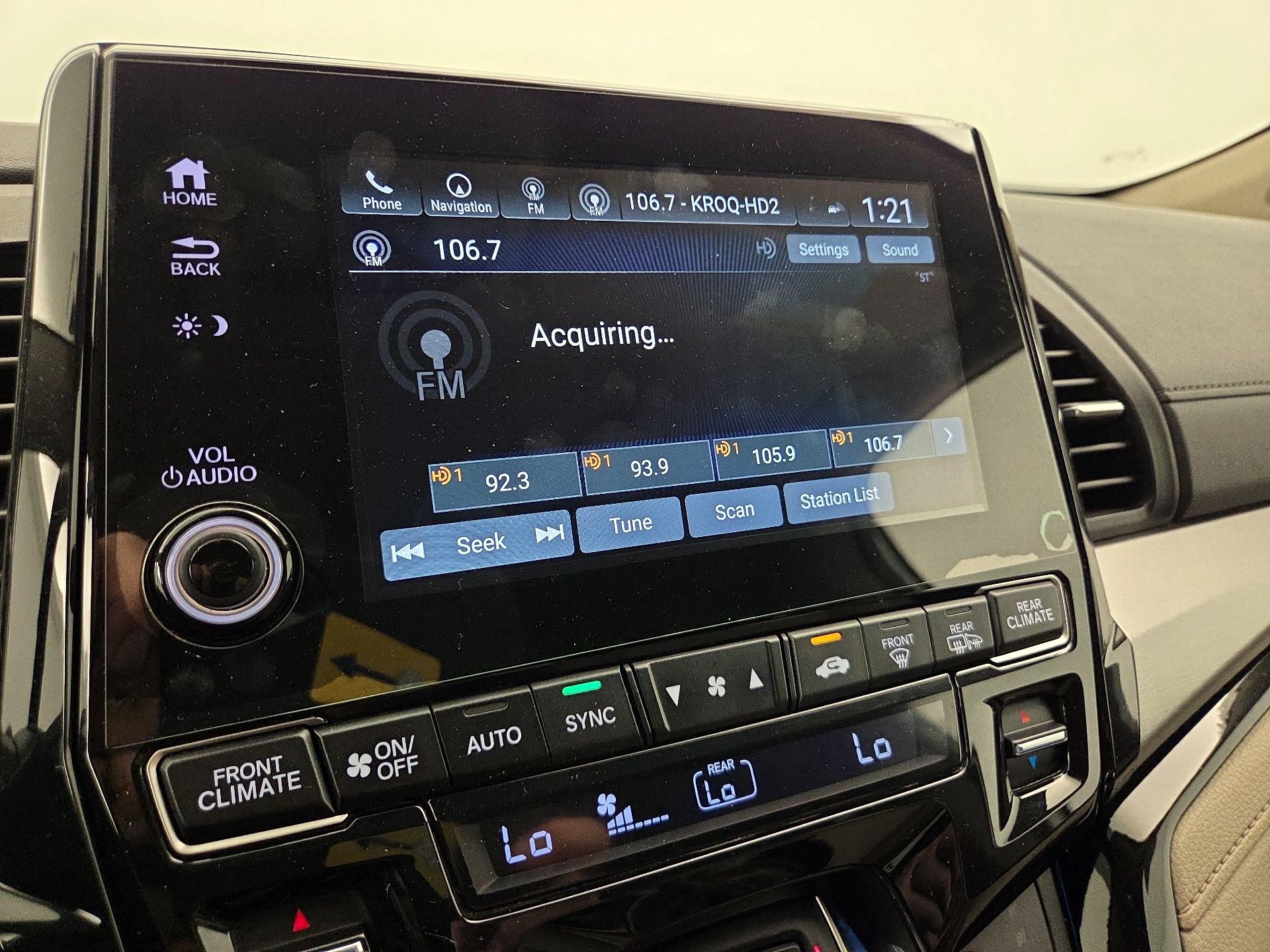 Thumbnail: 2023 Honda Odyssey - 16