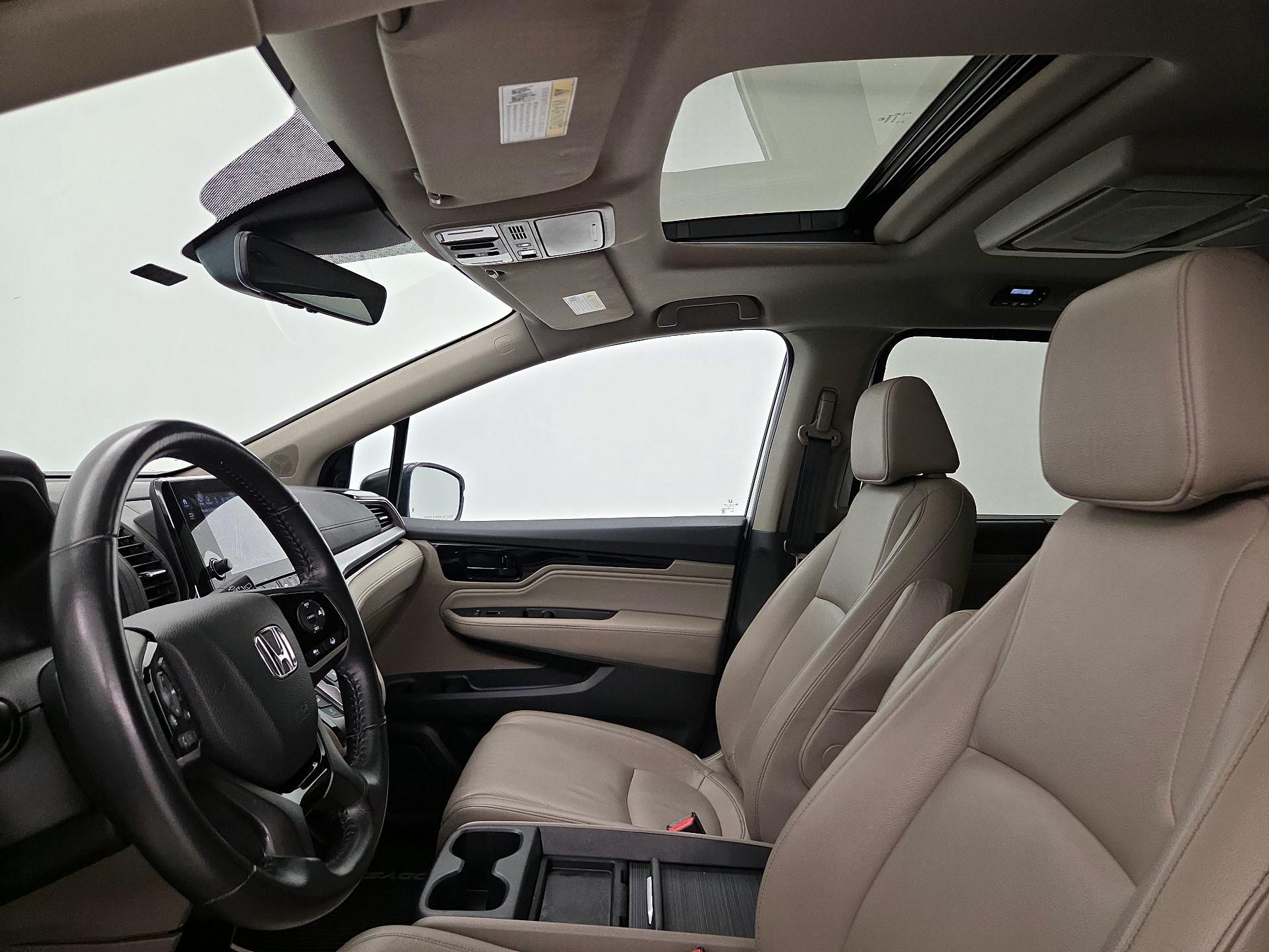 Thumbnail: 2023 Honda Odyssey - 20