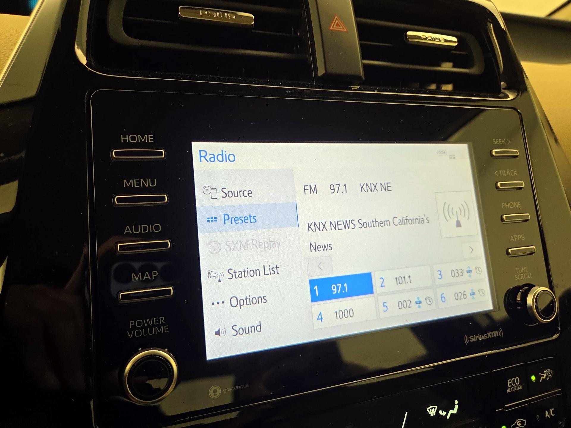 Thumbnail: 2021 Toyota Prius - 15