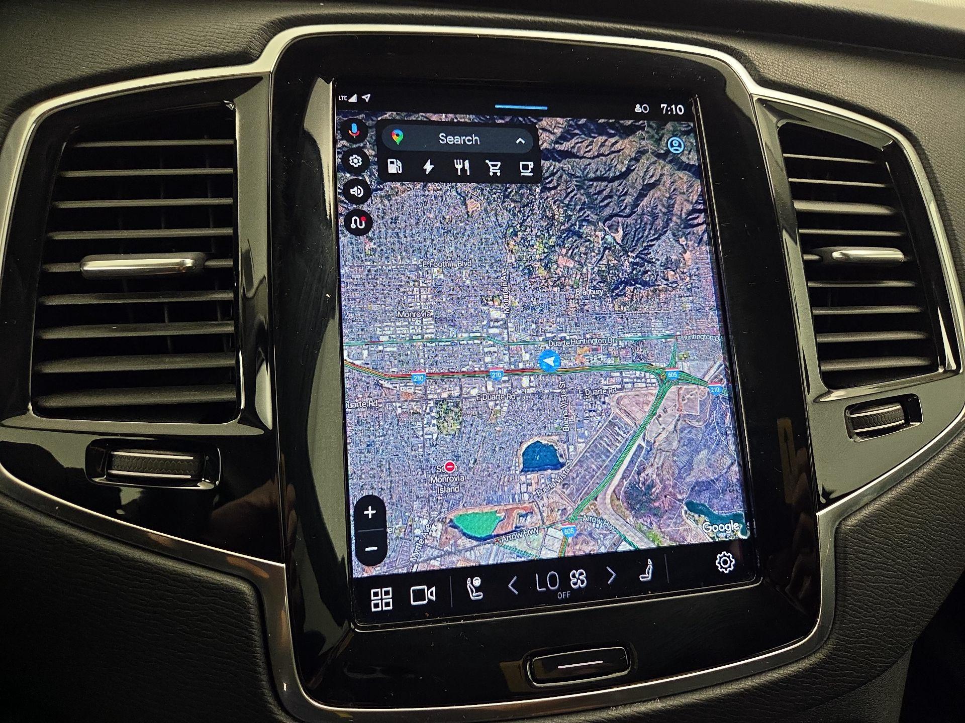 Thumbnail: 2023 Volvo XC90 - 14