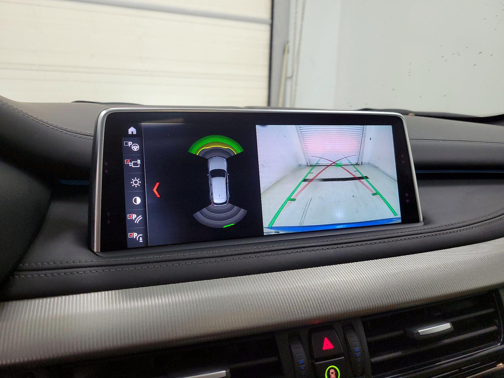 Thumbnail: 2018 BMW X5 - 15