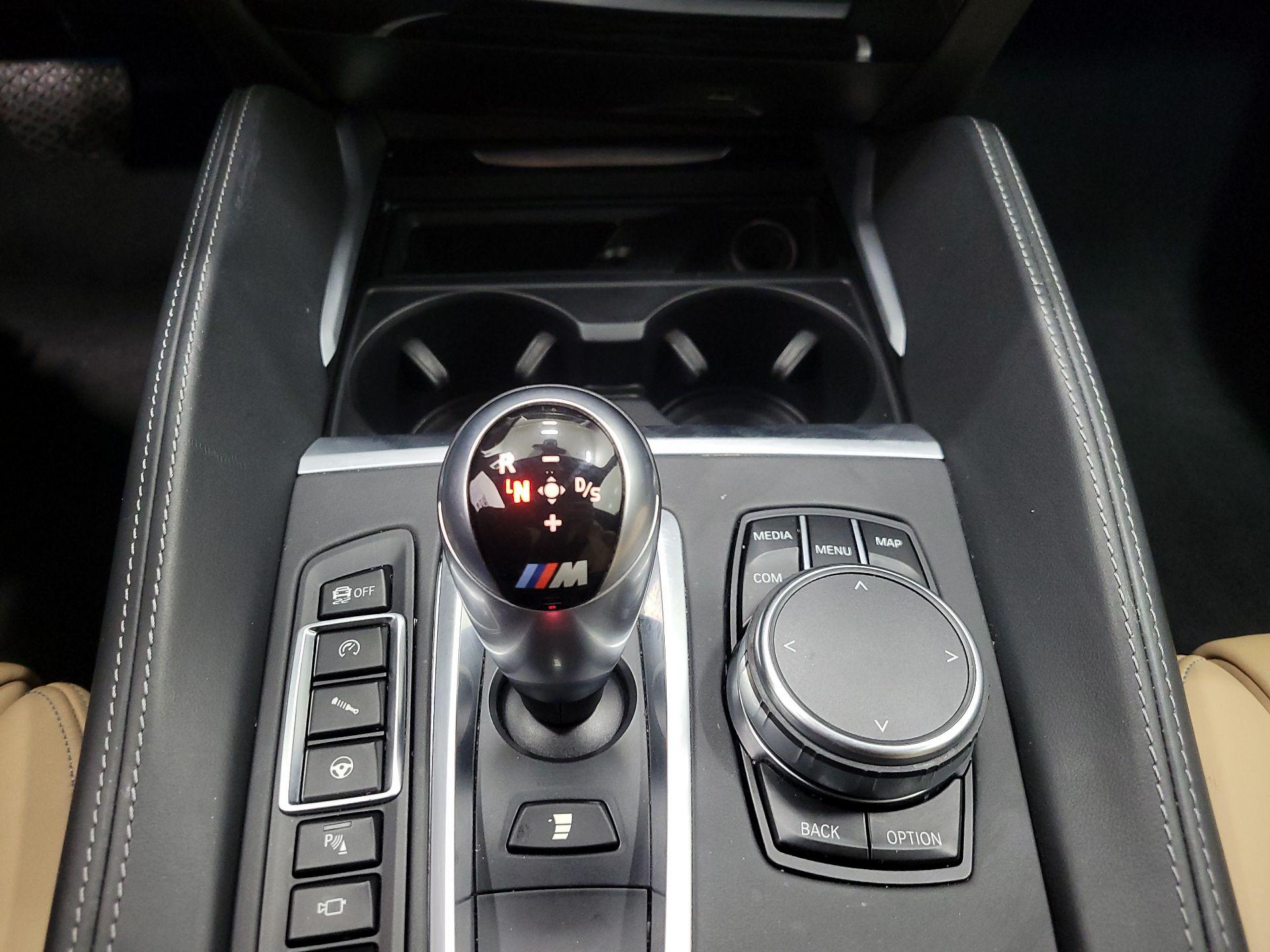 Thumbnail: 2018 BMW X5 - 18