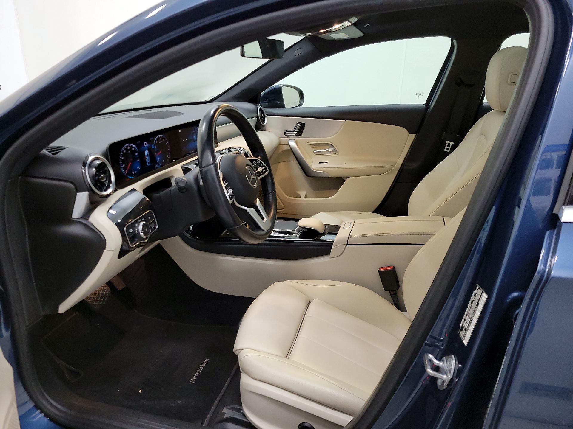 Thumbnail: 2019 Mercedes-Benz A-Class - 11