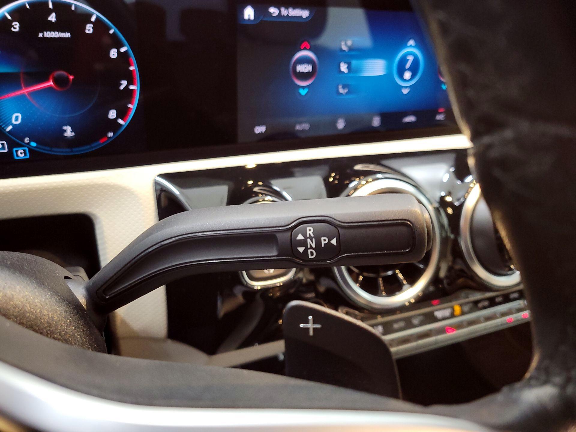 Thumbnail: 2019 Mercedes-Benz A-Class - 17