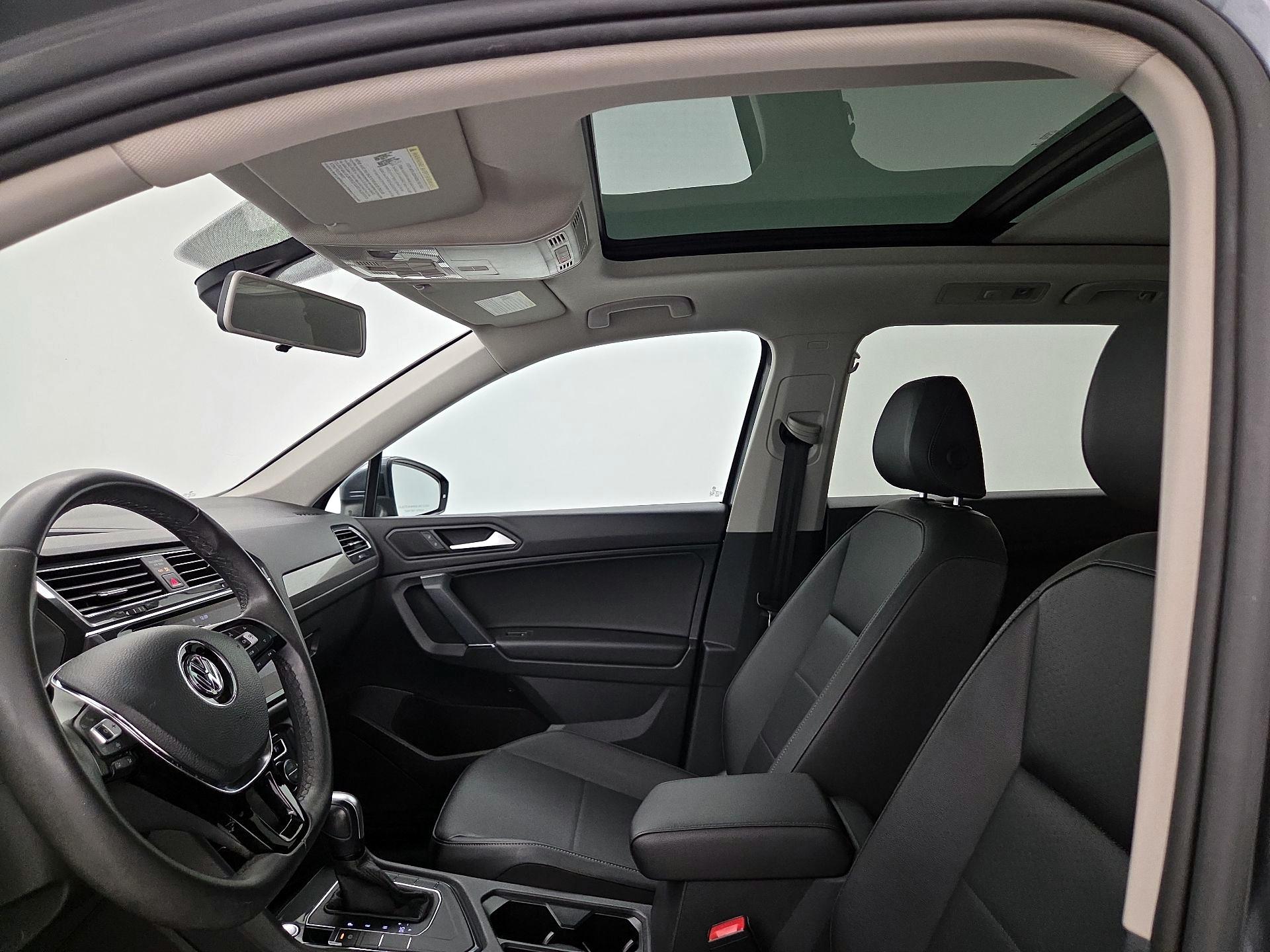 Thumbnail: 2020 Volkswagen Tiguan - 19