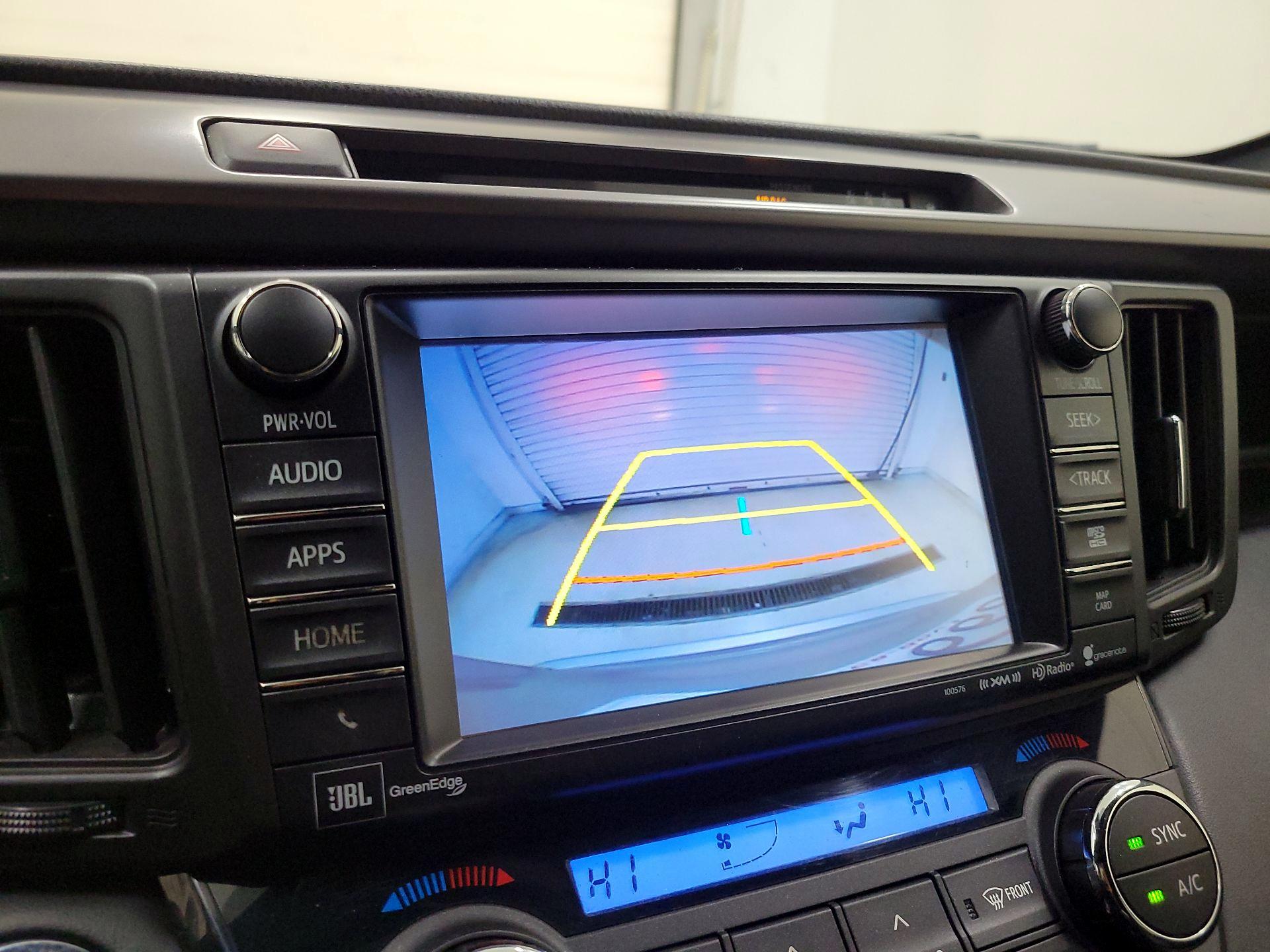 Thumbnail: 2018 Toyota RAV4 - 15