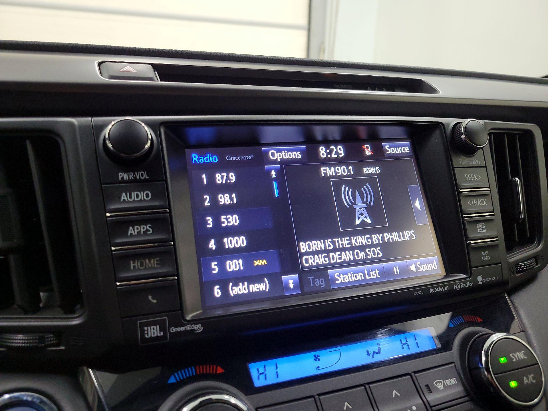 Thumbnail: 2018 Toyota RAV4 - 16