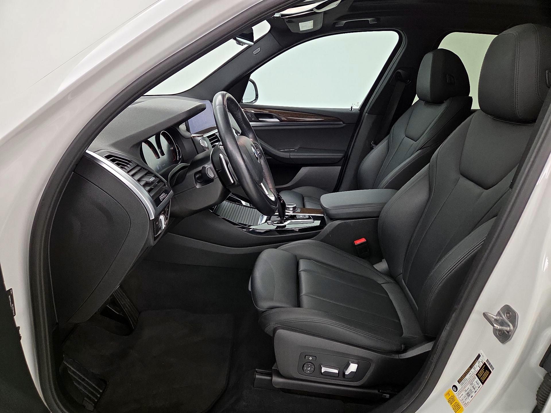 Thumbnail: 2020 BMW X3 - 11