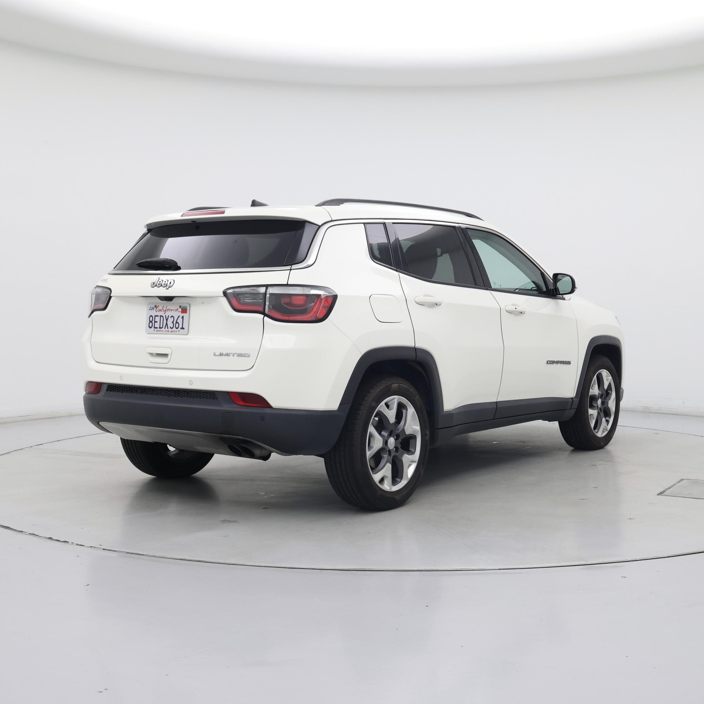 Thumbnail: 2018 Jeep Compass - 8