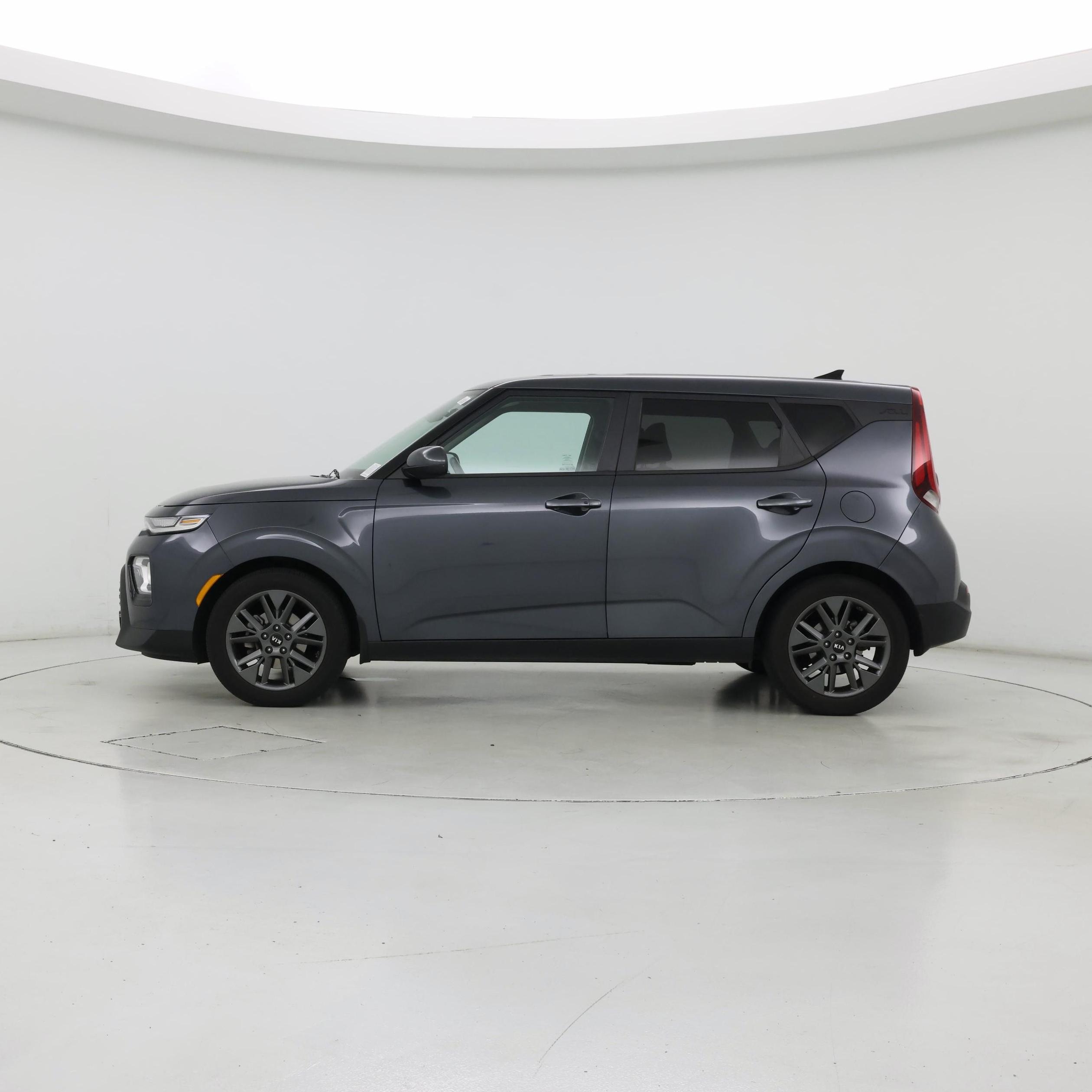 Thumbnail: 2020 Kia Soul - 3